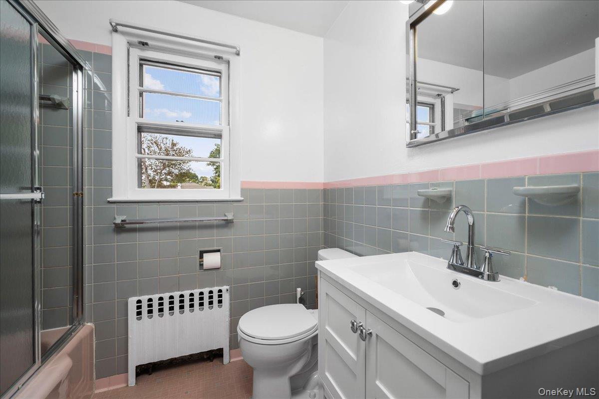412 Hinman Place – For Sale photo 26