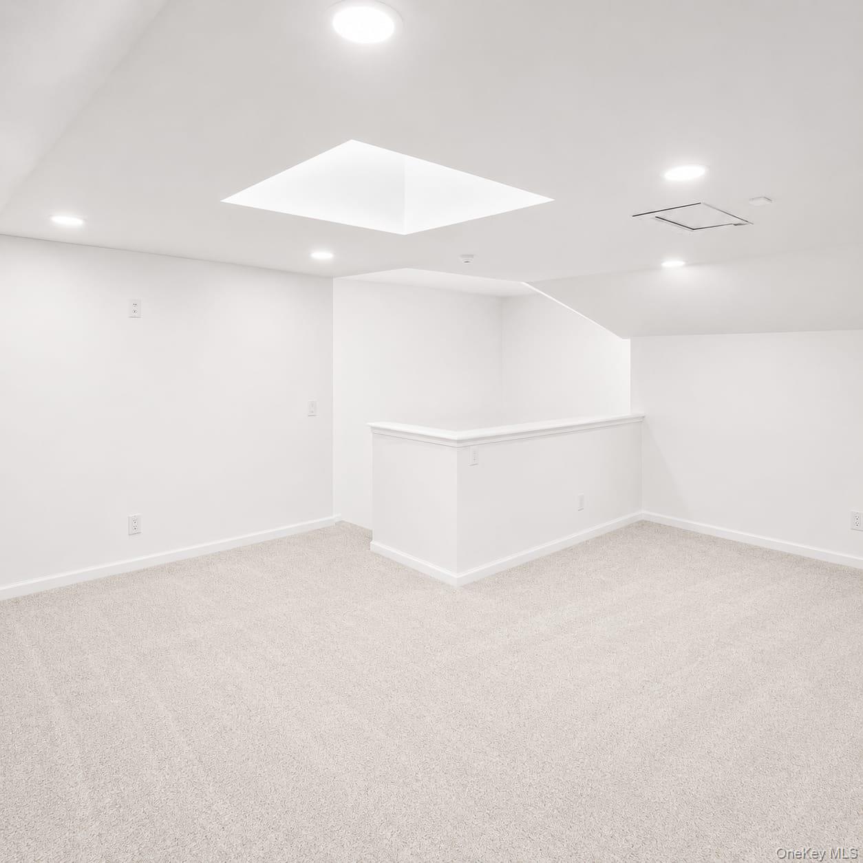 226 Westside Avenue, Unit B photo 9