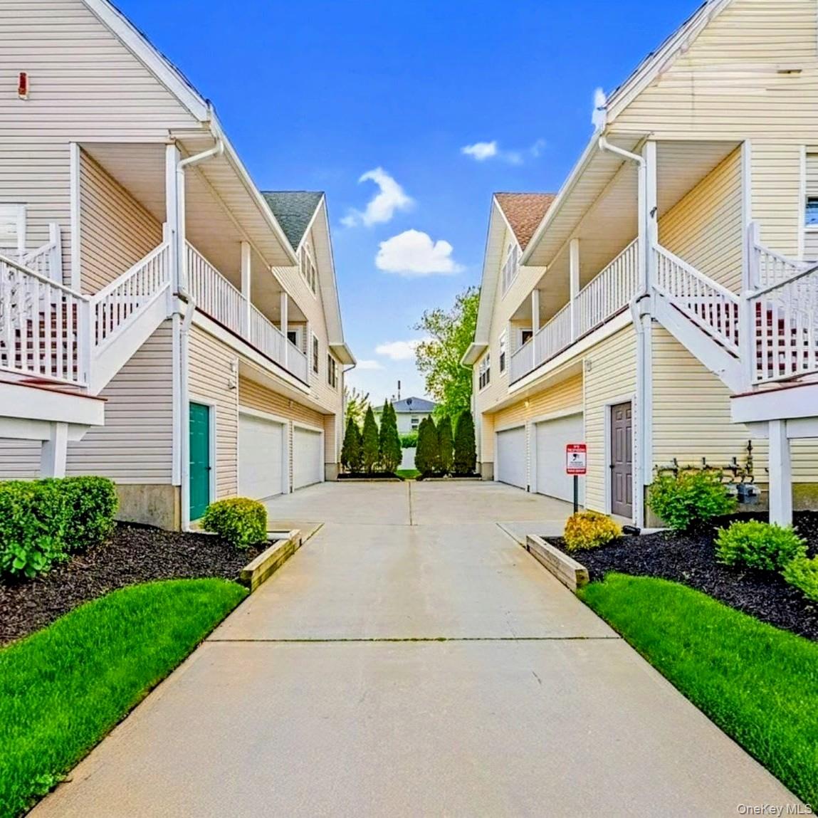 226 Westside Avenue, Unit B photo 20