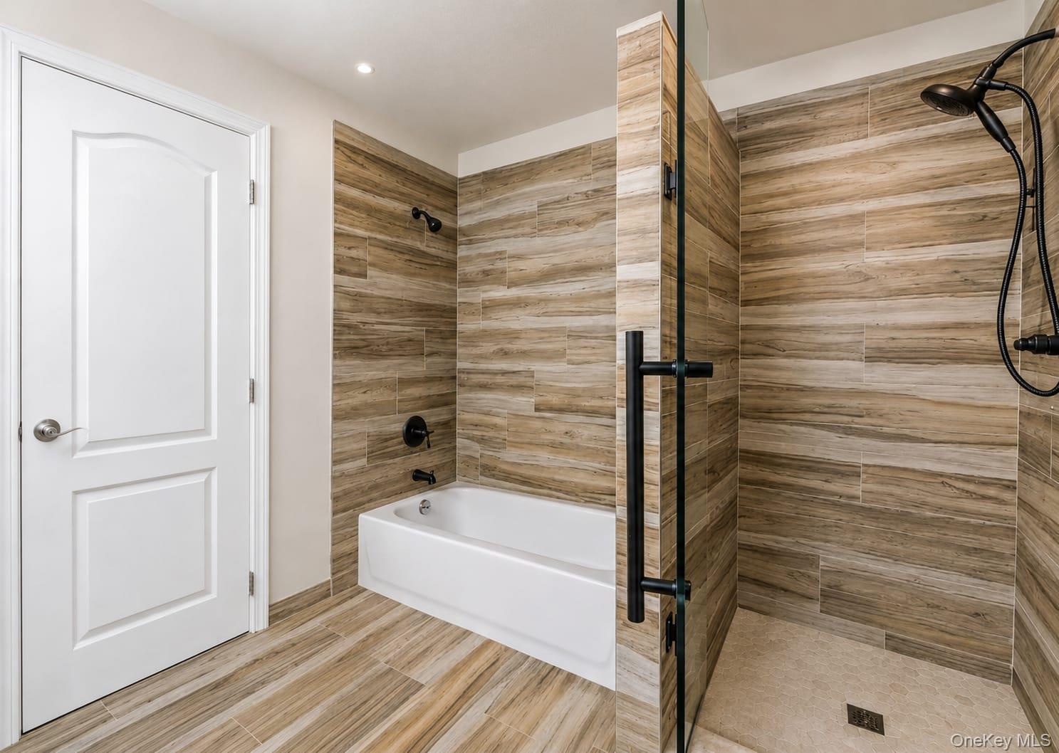 226 Westside Avenue, Unit B photo 17