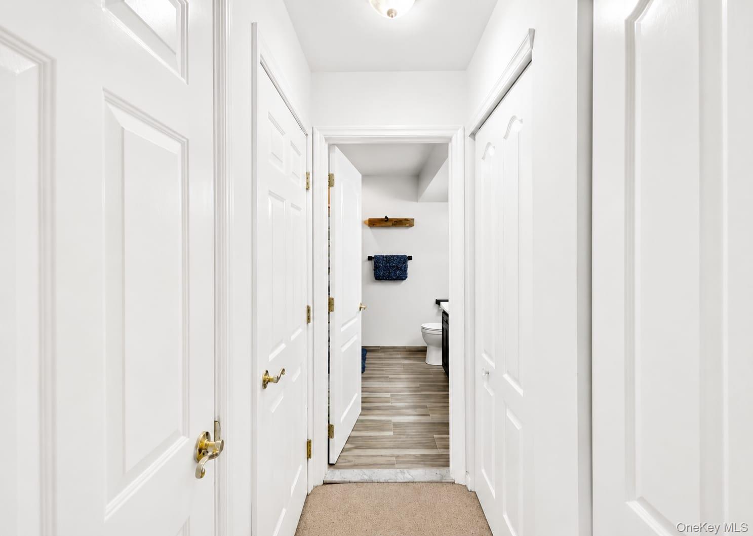 226 Westside Avenue, Unit B photo 15