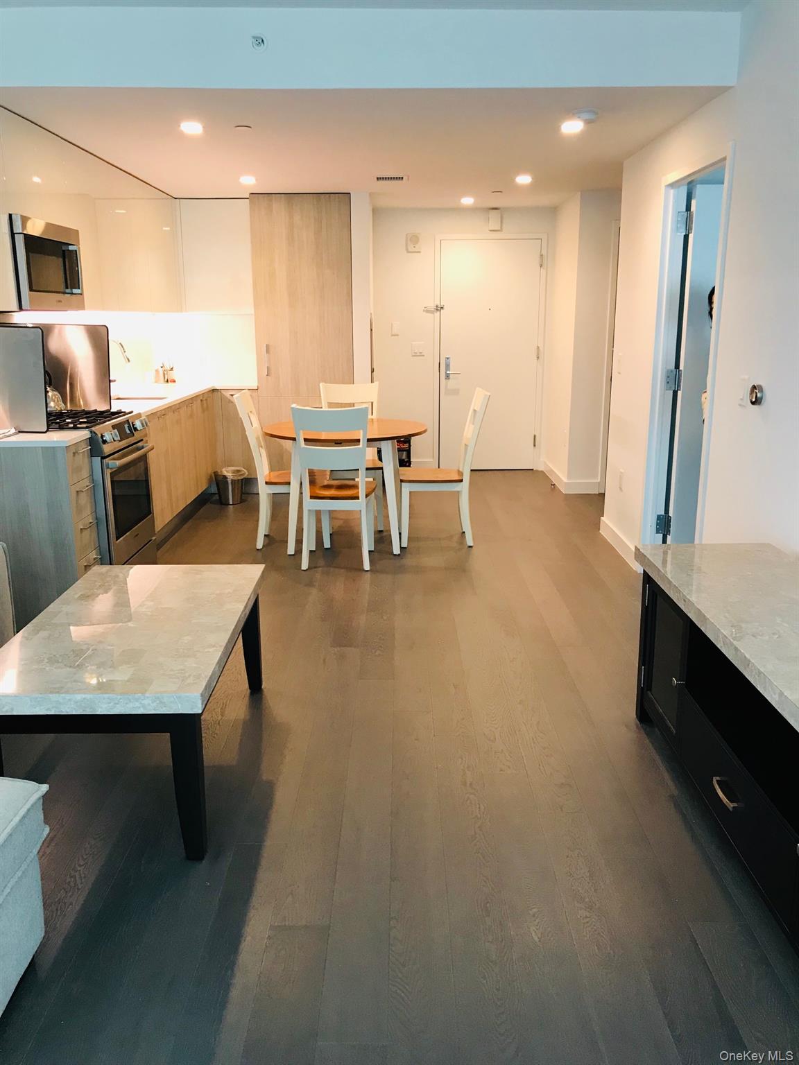 13103 40th Road, Unit 15H photo 3