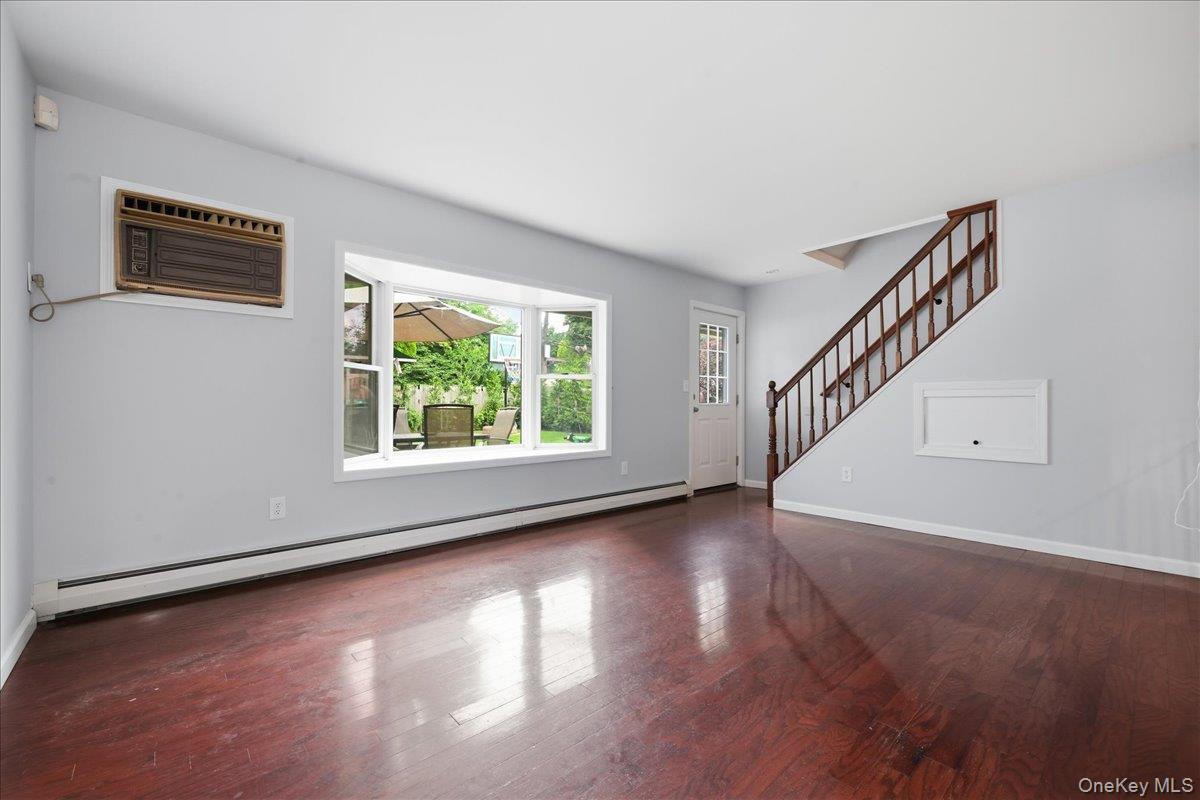 64 Bridle Lane – For Sale photo 6