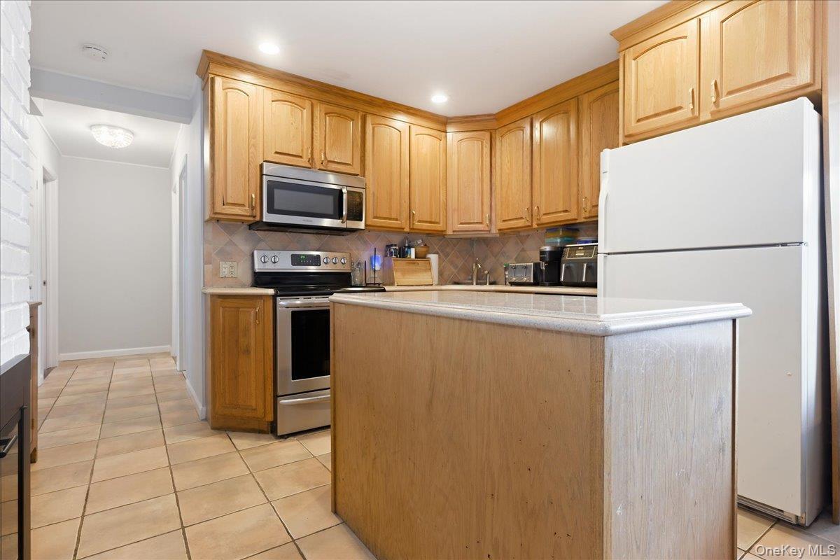 64 Bridle Lane – For Sale photo 9