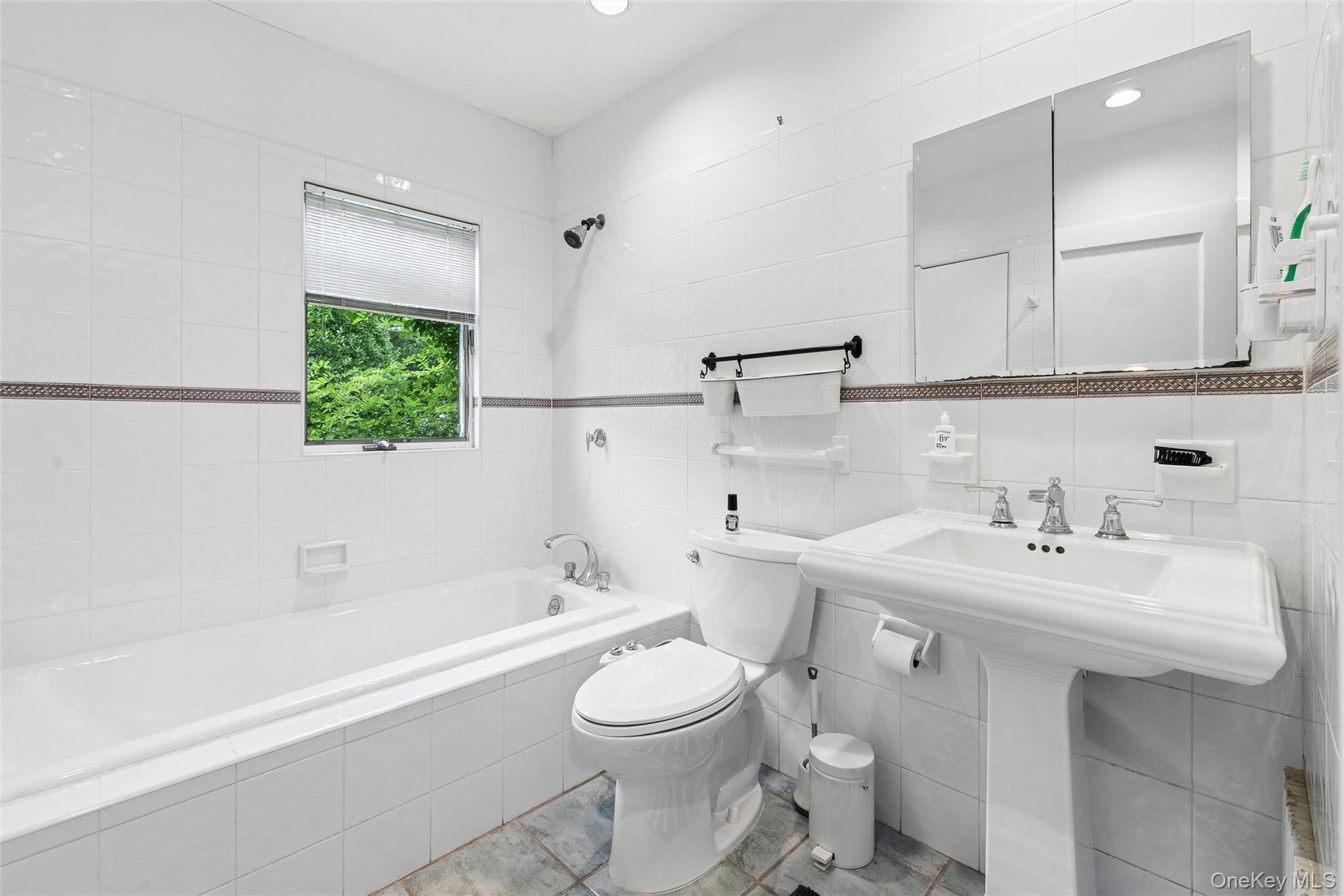 101 Lefferts Road – For Rent photo 16