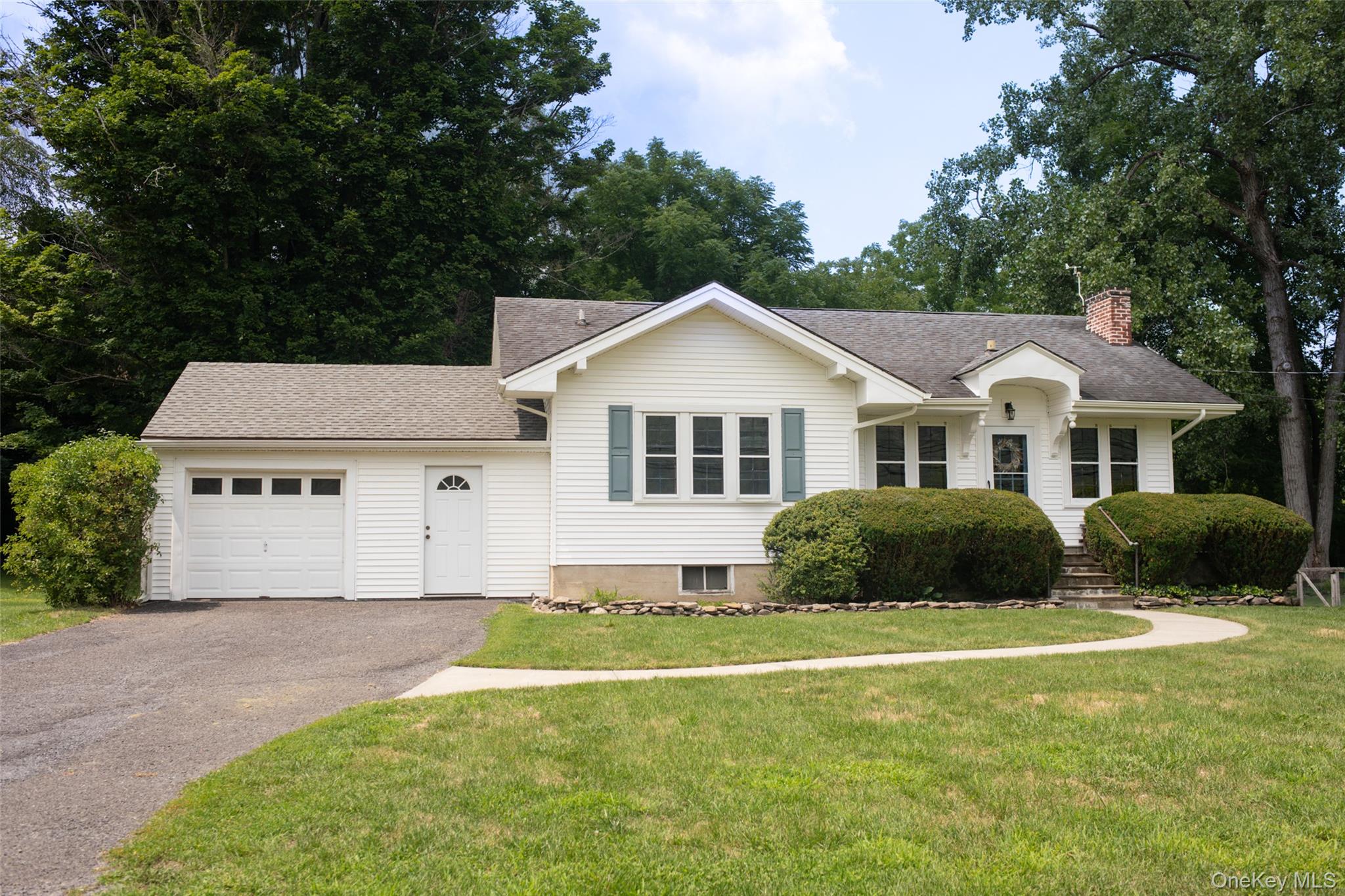 8532 Route 209 – For Sale