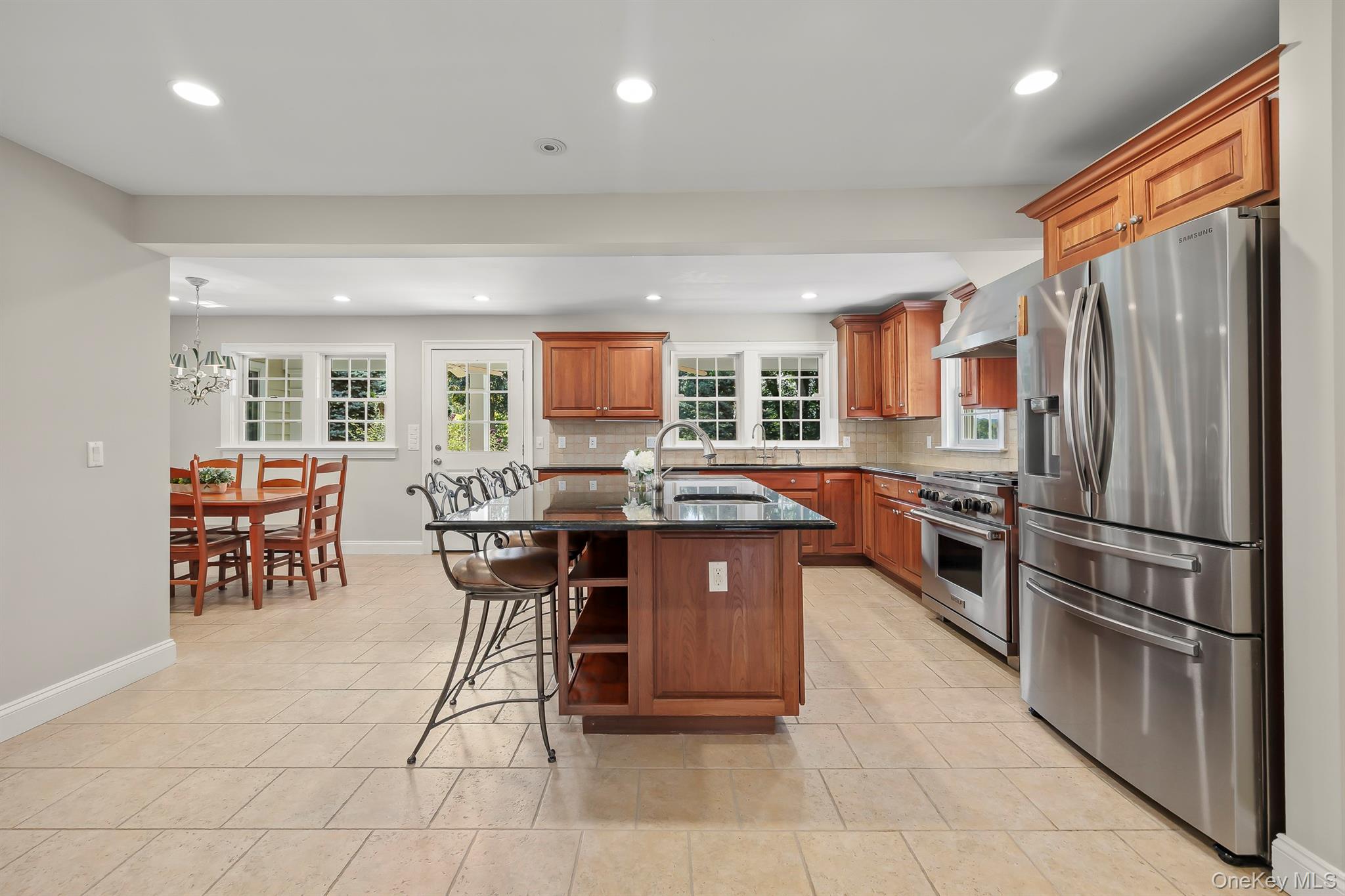 6 Bloomer Road – For Sale photo 14