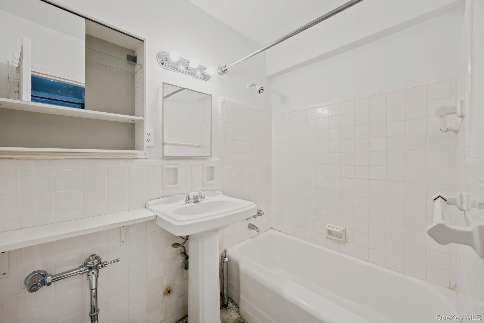 50-22 40th Street, Unit 1A photo 8