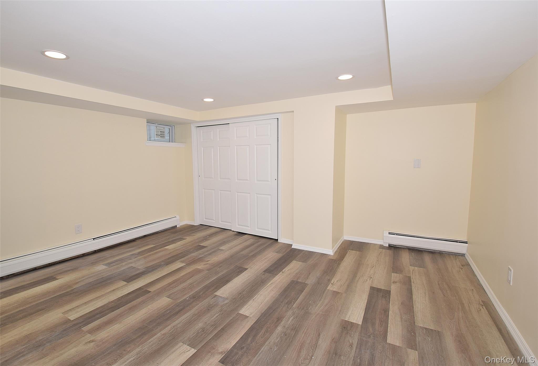 37 Amby Avenue – For Rent photo 11