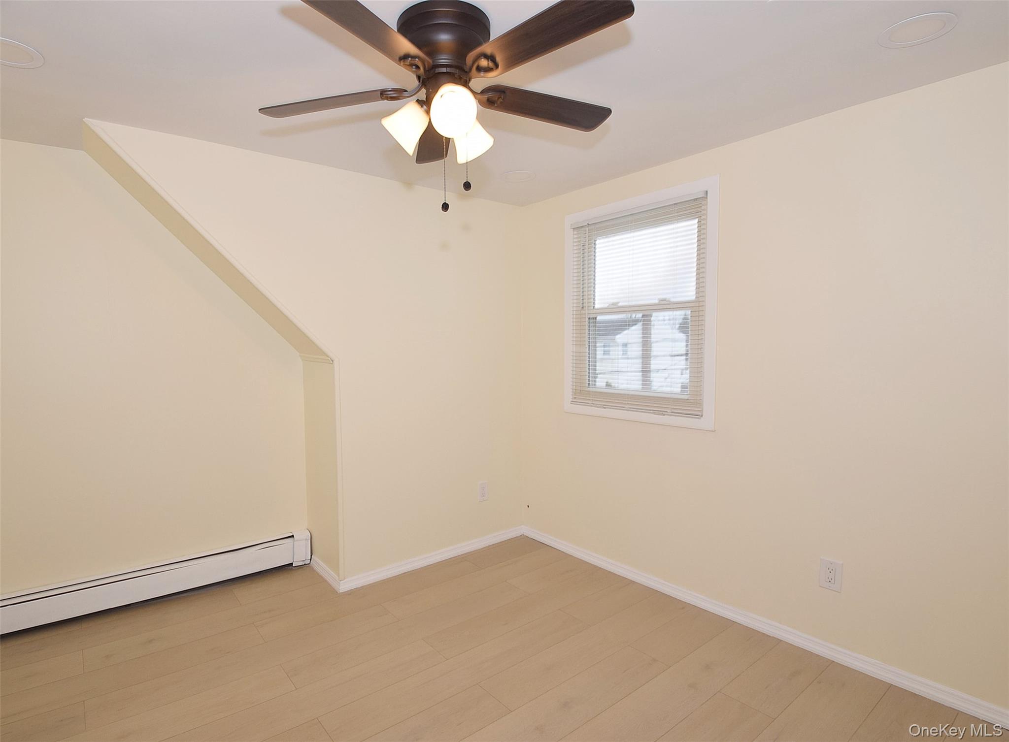 37 Amby Avenue – For Rent photo 6