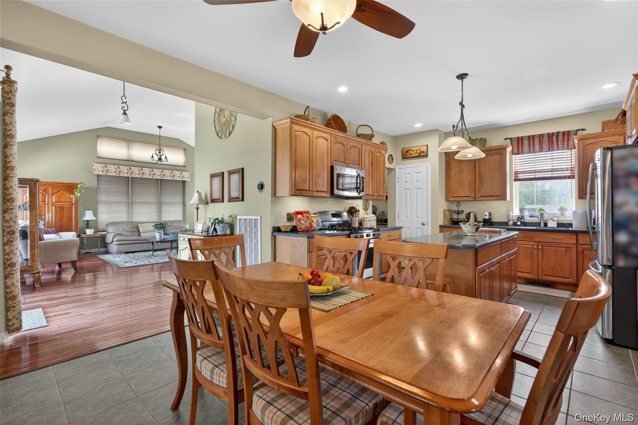 17 Oldwyck Crescent – For Sale photo 14