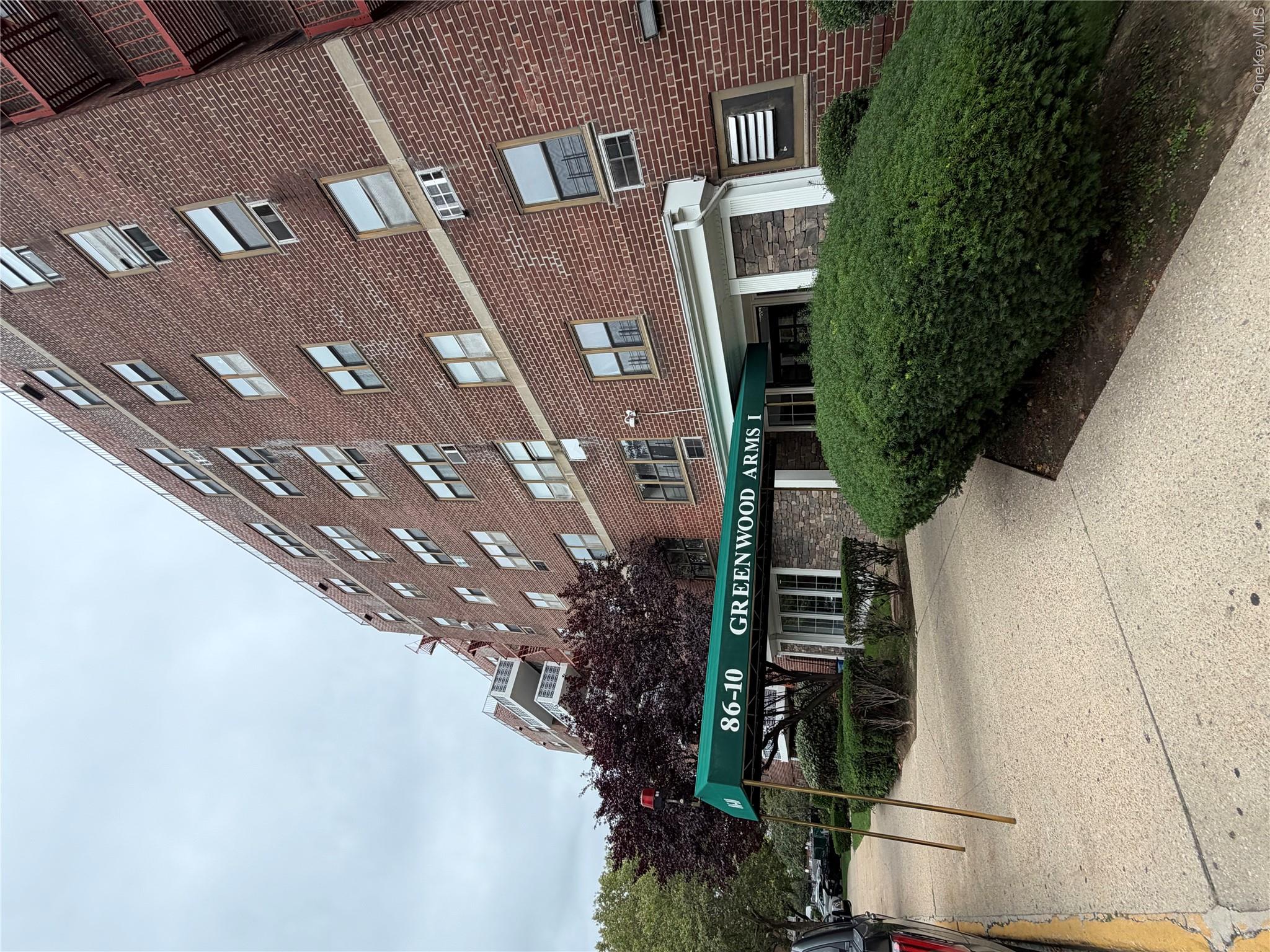 86-10 151 Avenue, Unit 6N