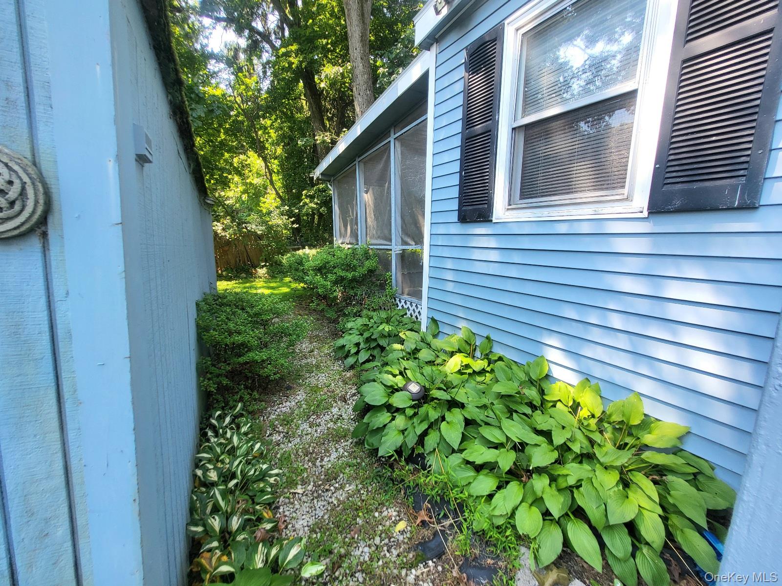 3 Vanamee Street – For Sale photo 8