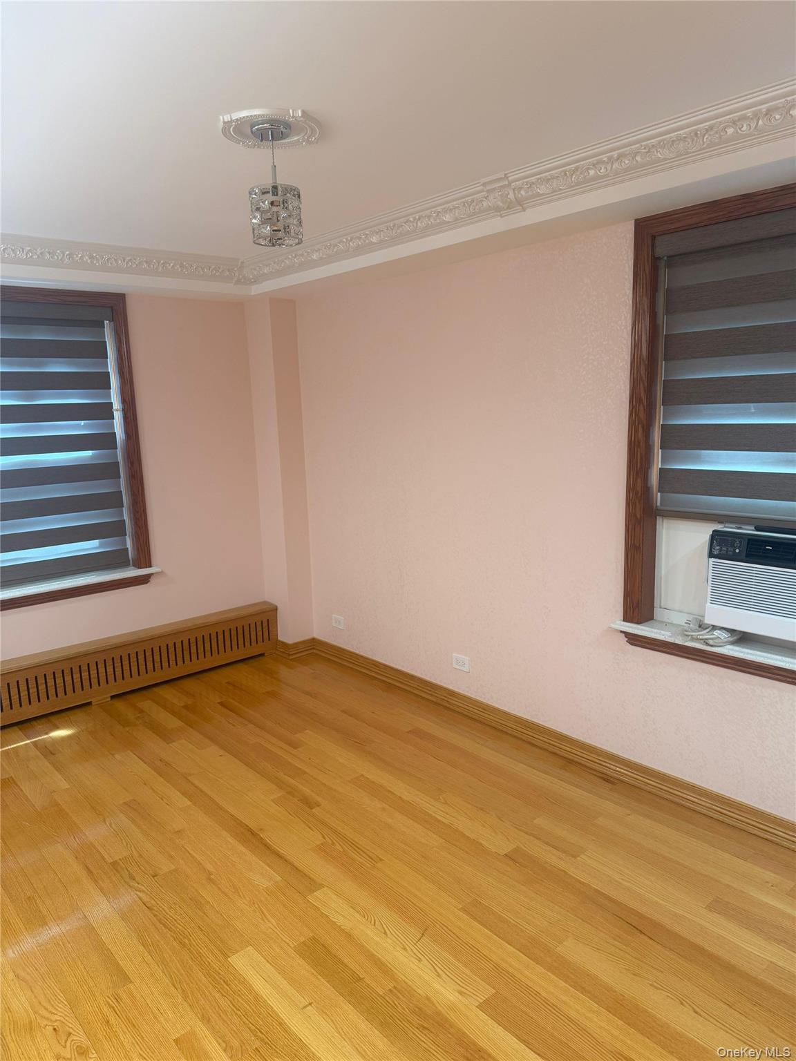 98-05 63rd Road, Unit 4k photo 4