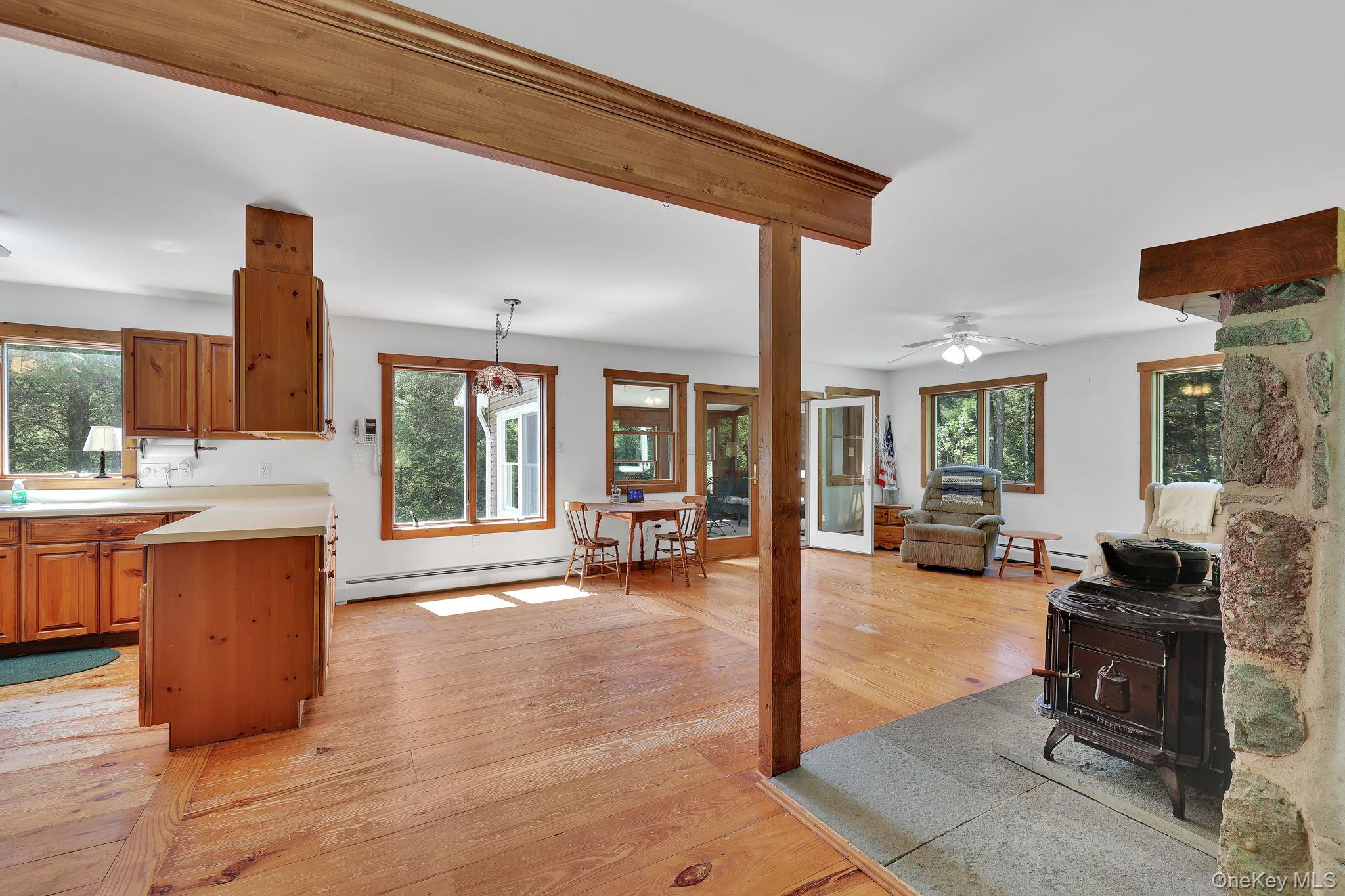 2735 Denning Road – For Sale photo 12