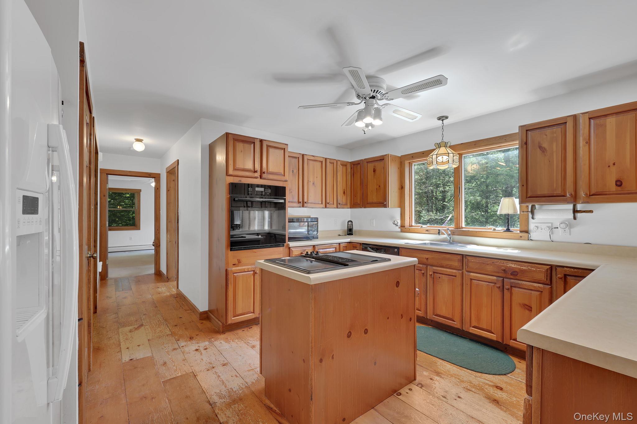 2735 Denning Road – For Sale photo 9