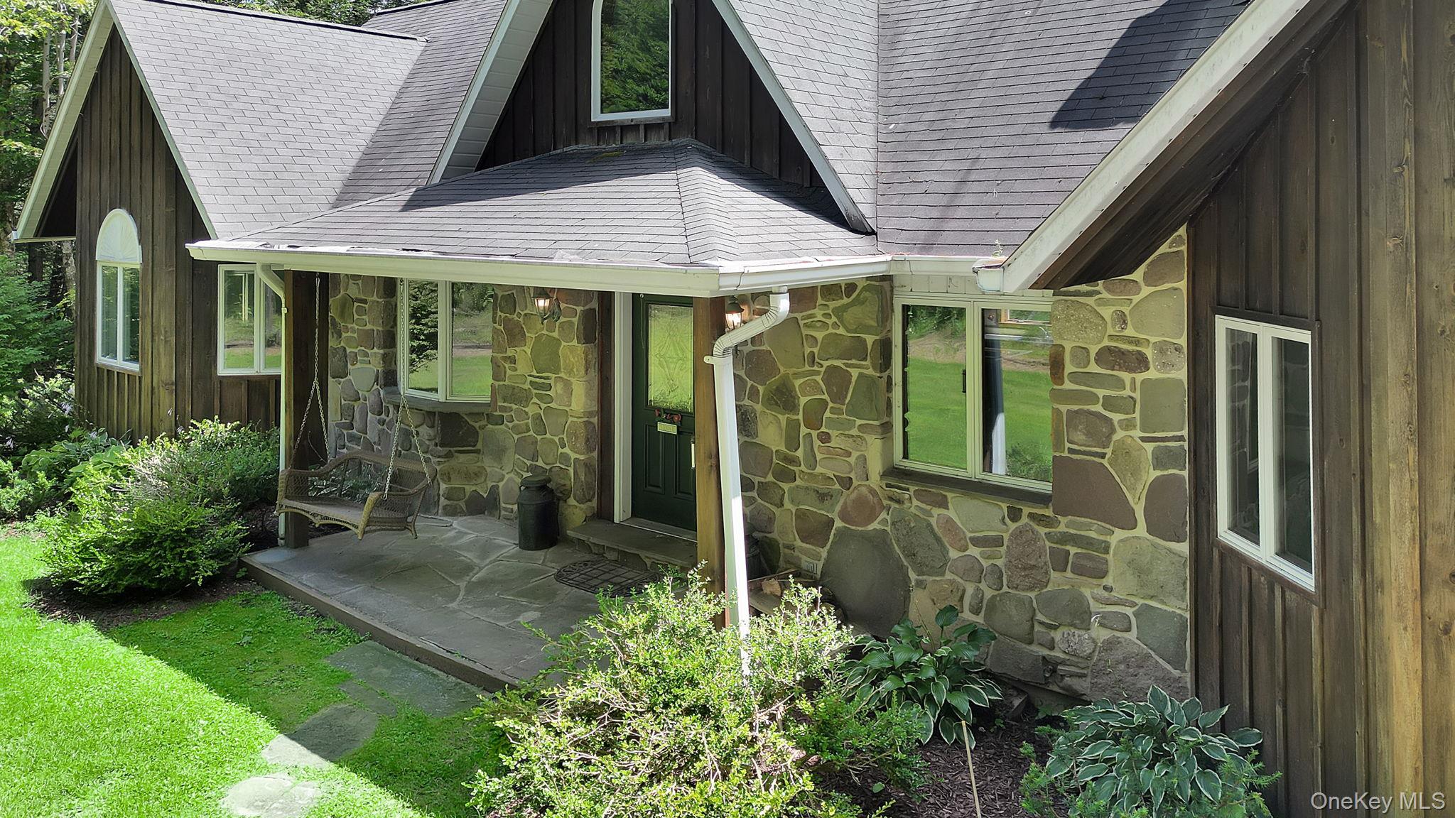 2735 Denning Road – For Sale photo 6