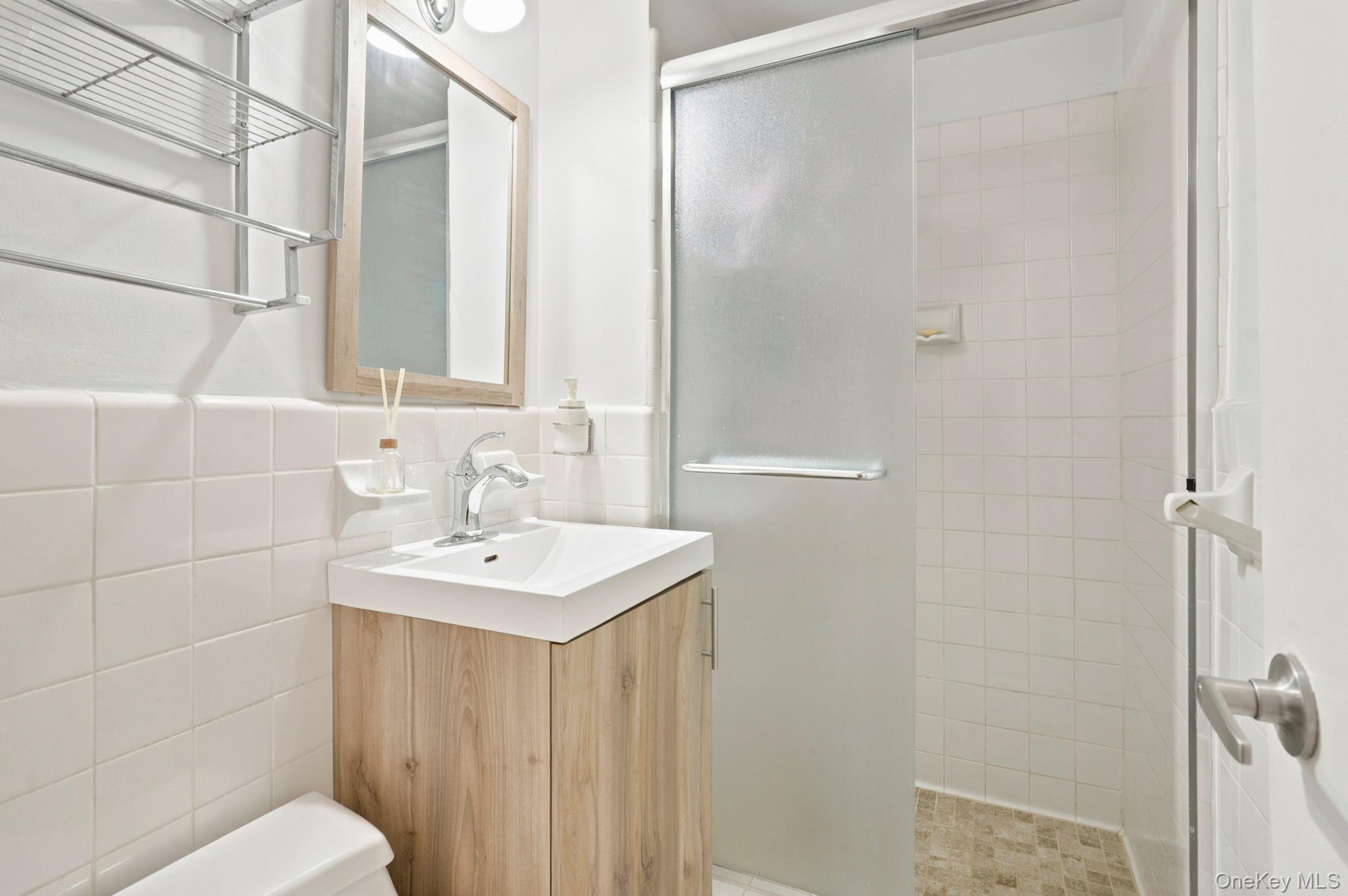 281 Garth Road, Unit B5H photo 14