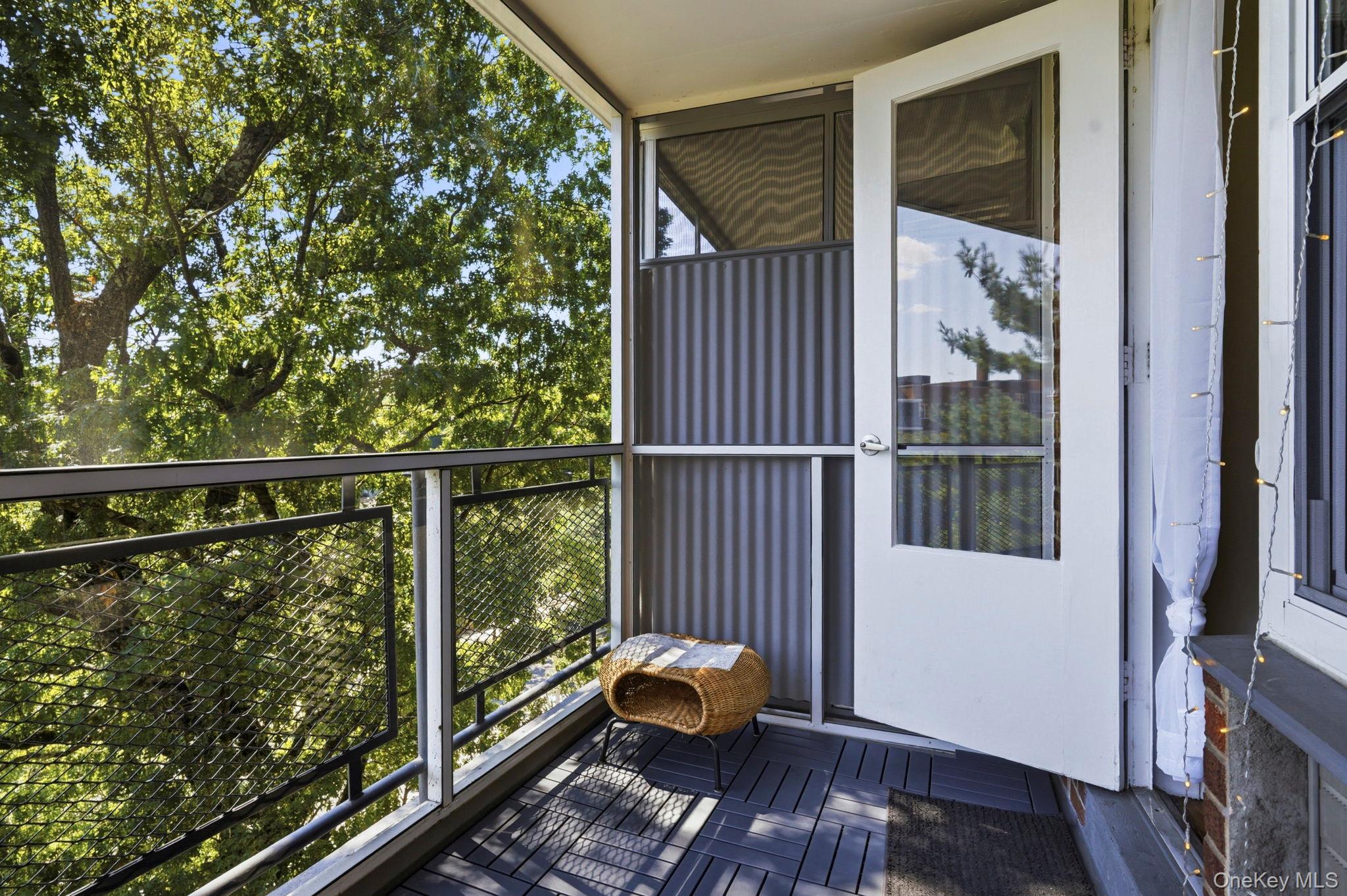 281 Garth Road, Unit B5H photo 21