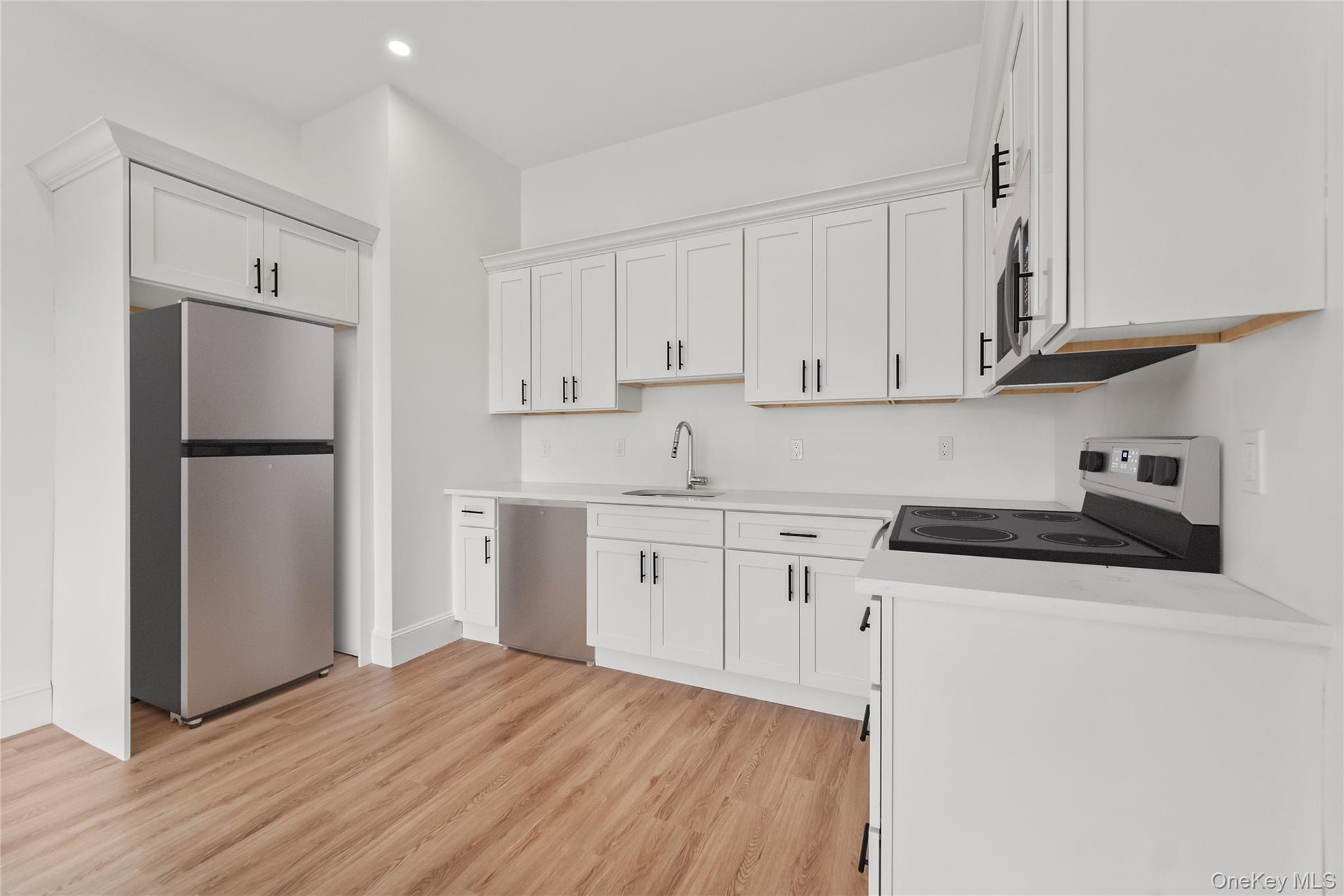 48 North Street, Unit 305