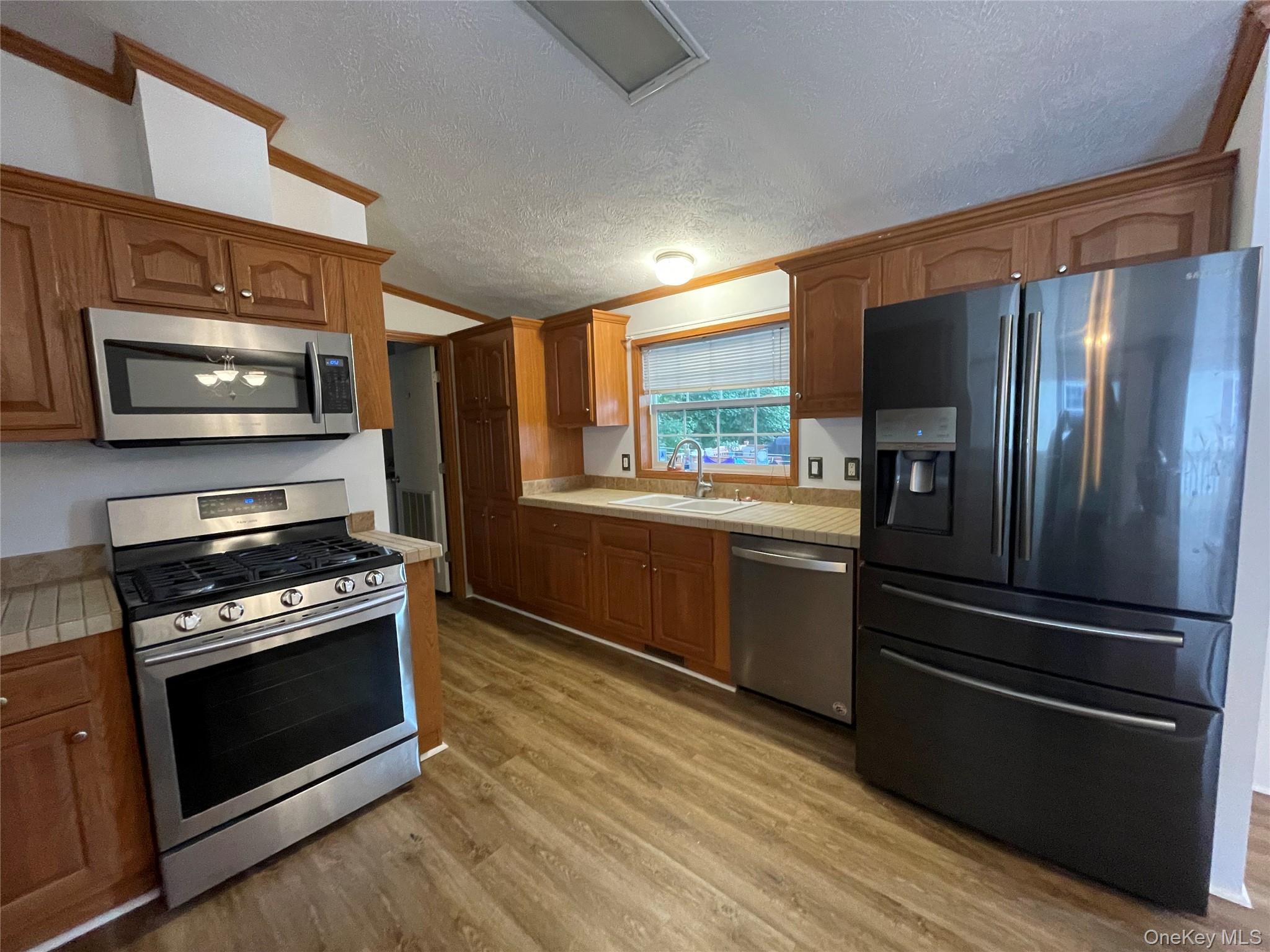 52 Osborne Hill Road, Unit #2 photo 6
