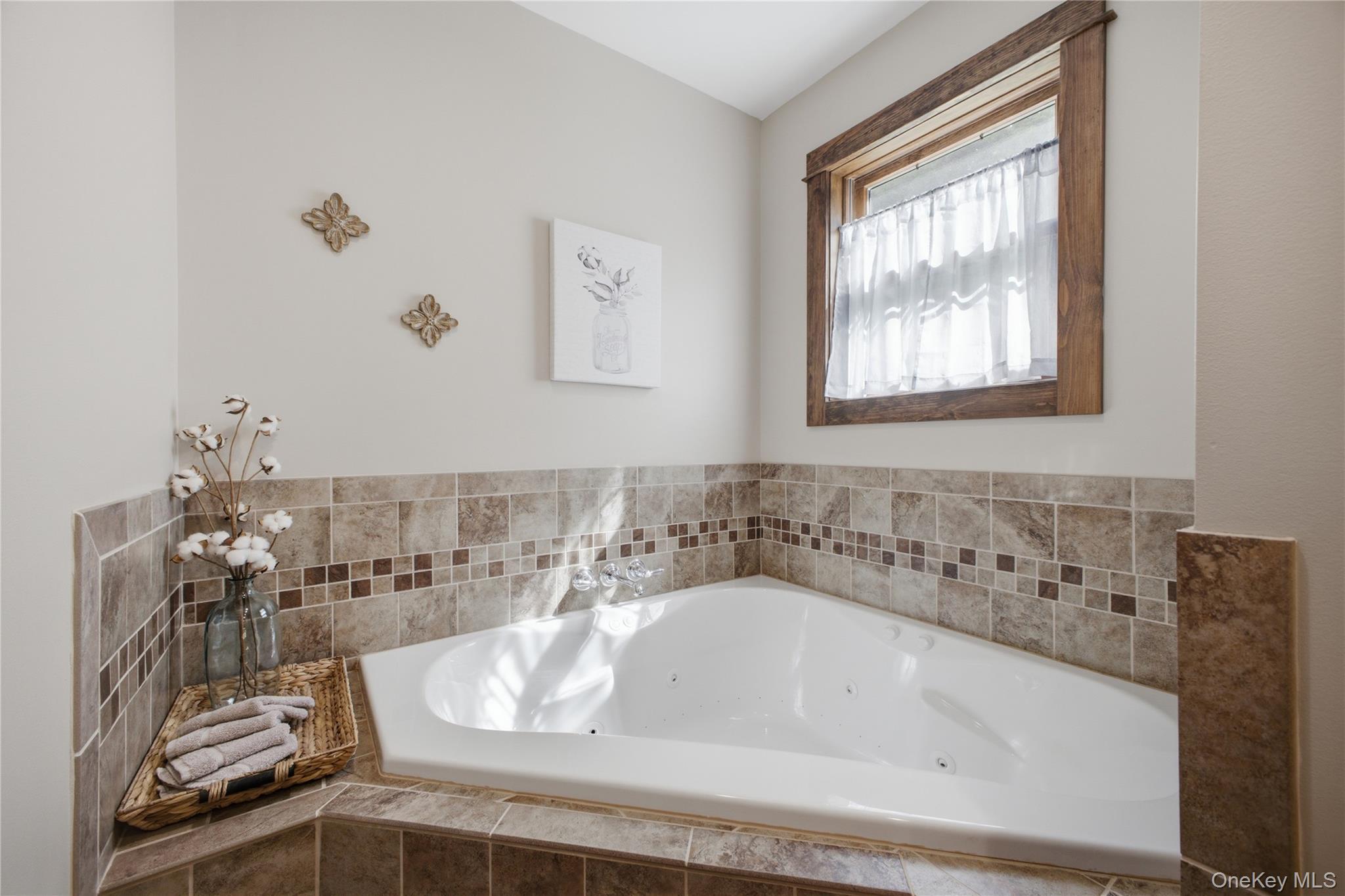 1179 Lake Avenue – For Sale photo 15