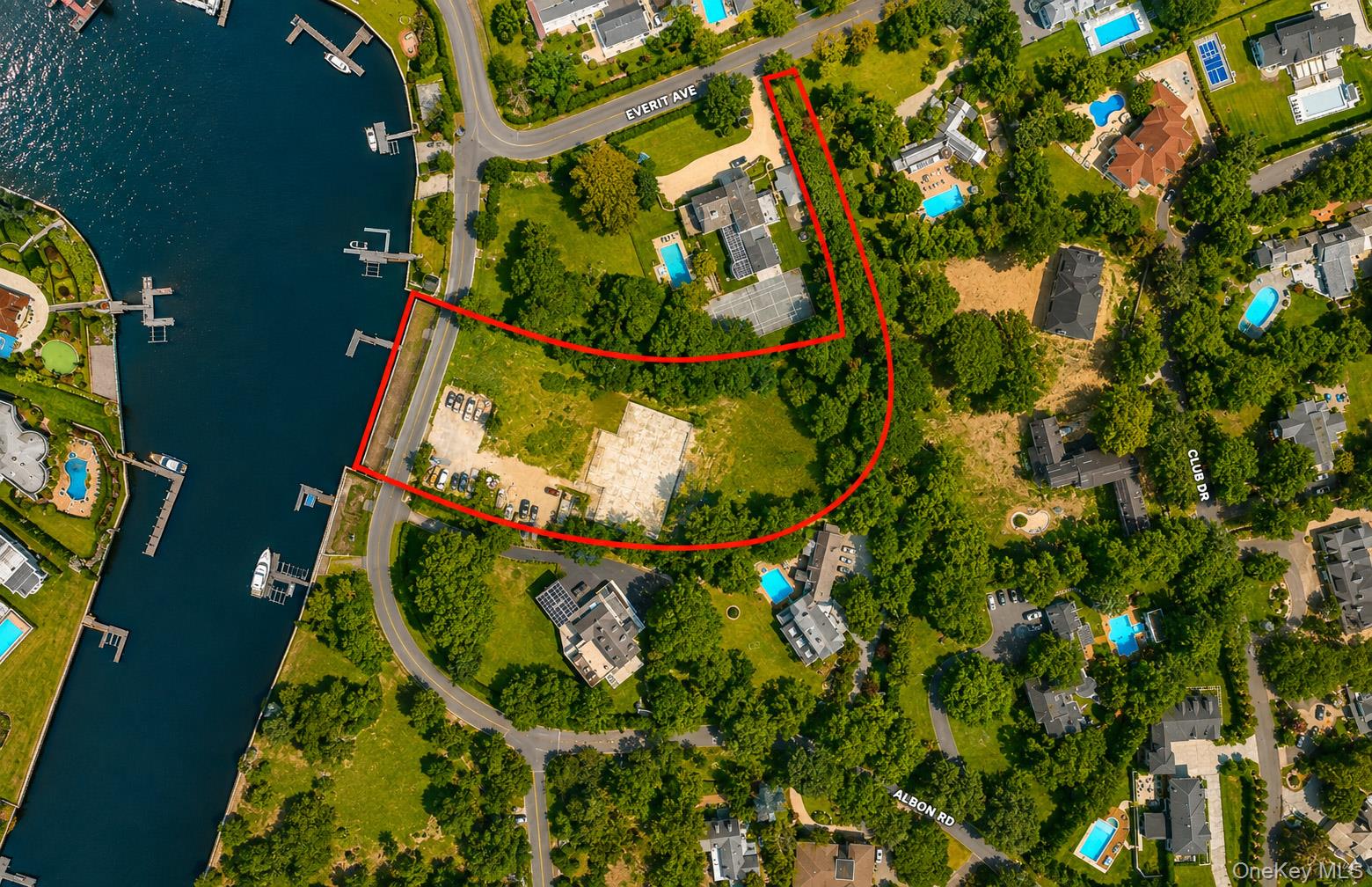 208 Everit Avenue – For Sale