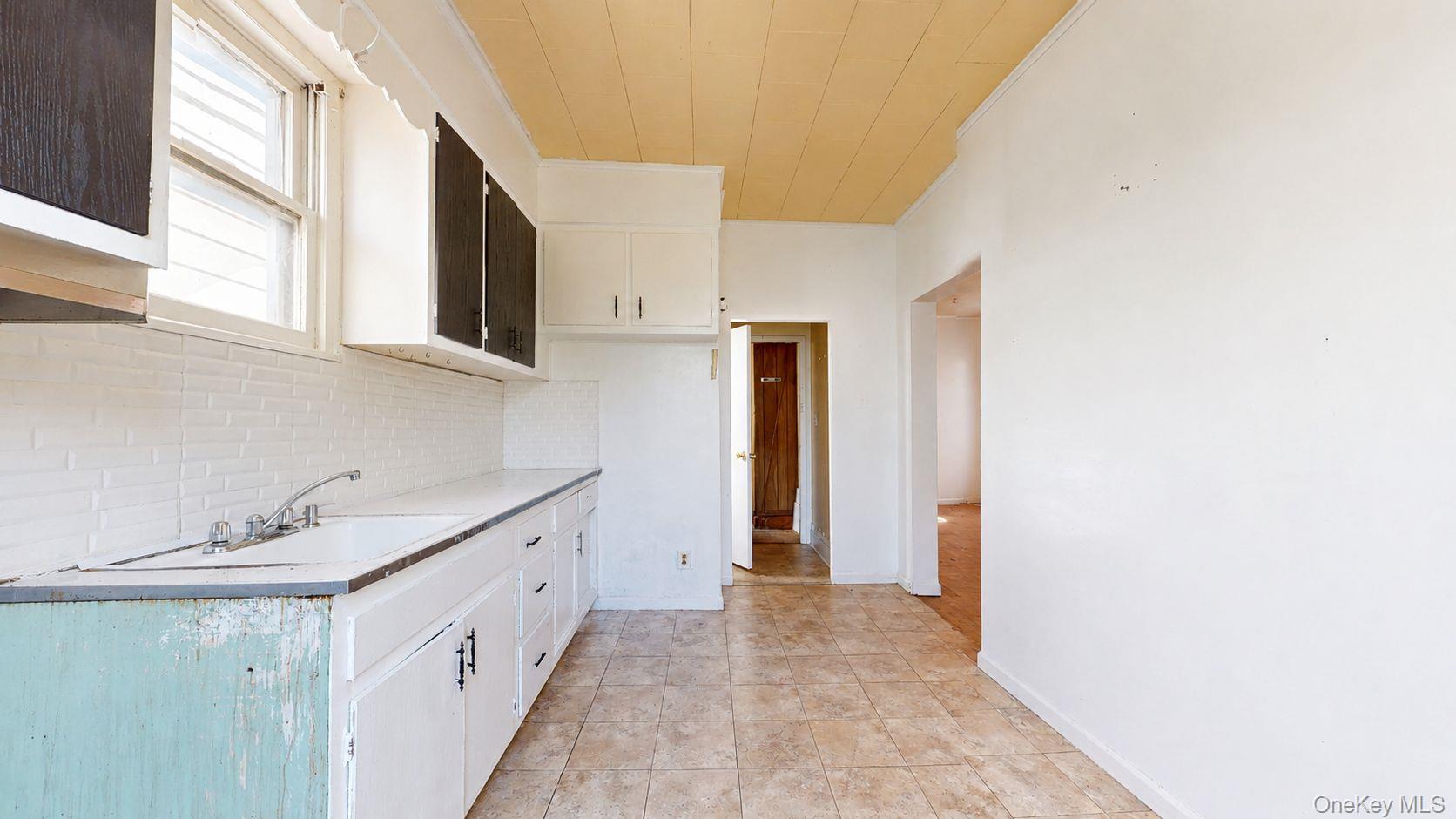 5722 Waldron Street – For Sale photo 14