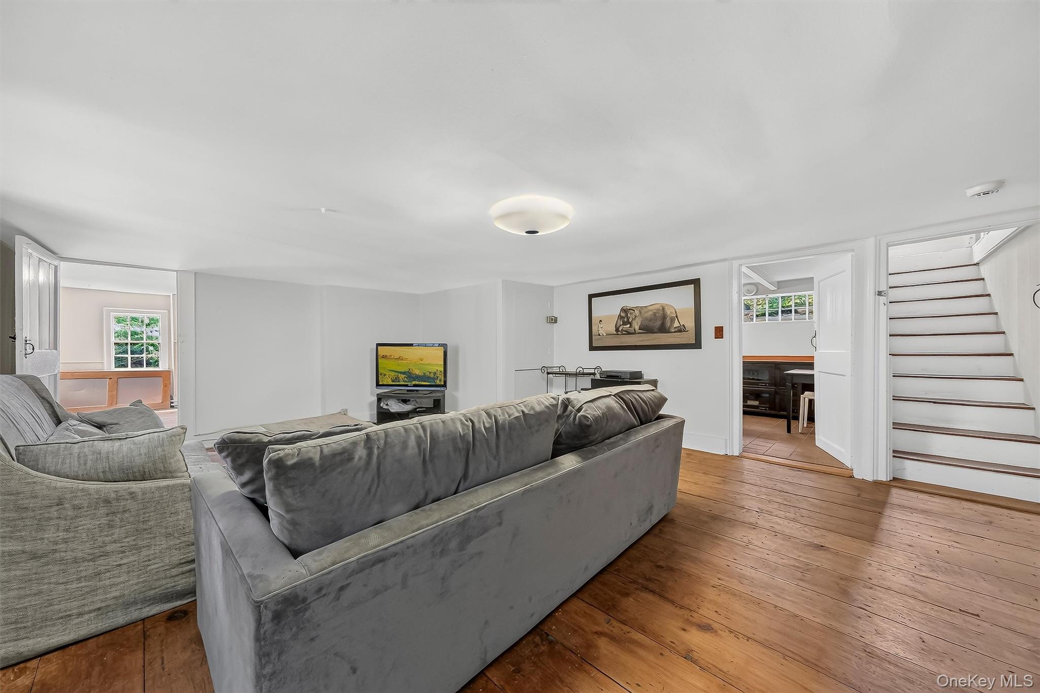15 Inningwood Road – For Sale photo 32