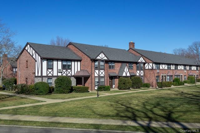 1629 August Road, Unit 1629