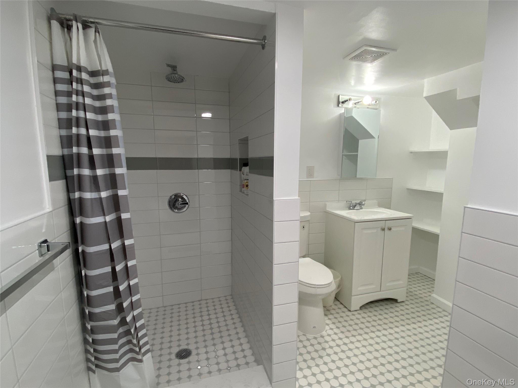 71-27 69th Street – For Sale photo 26