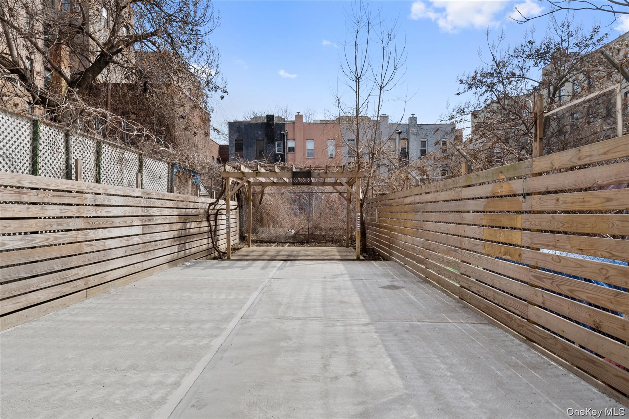 2308 Morris Avenue – For Sale photo 28