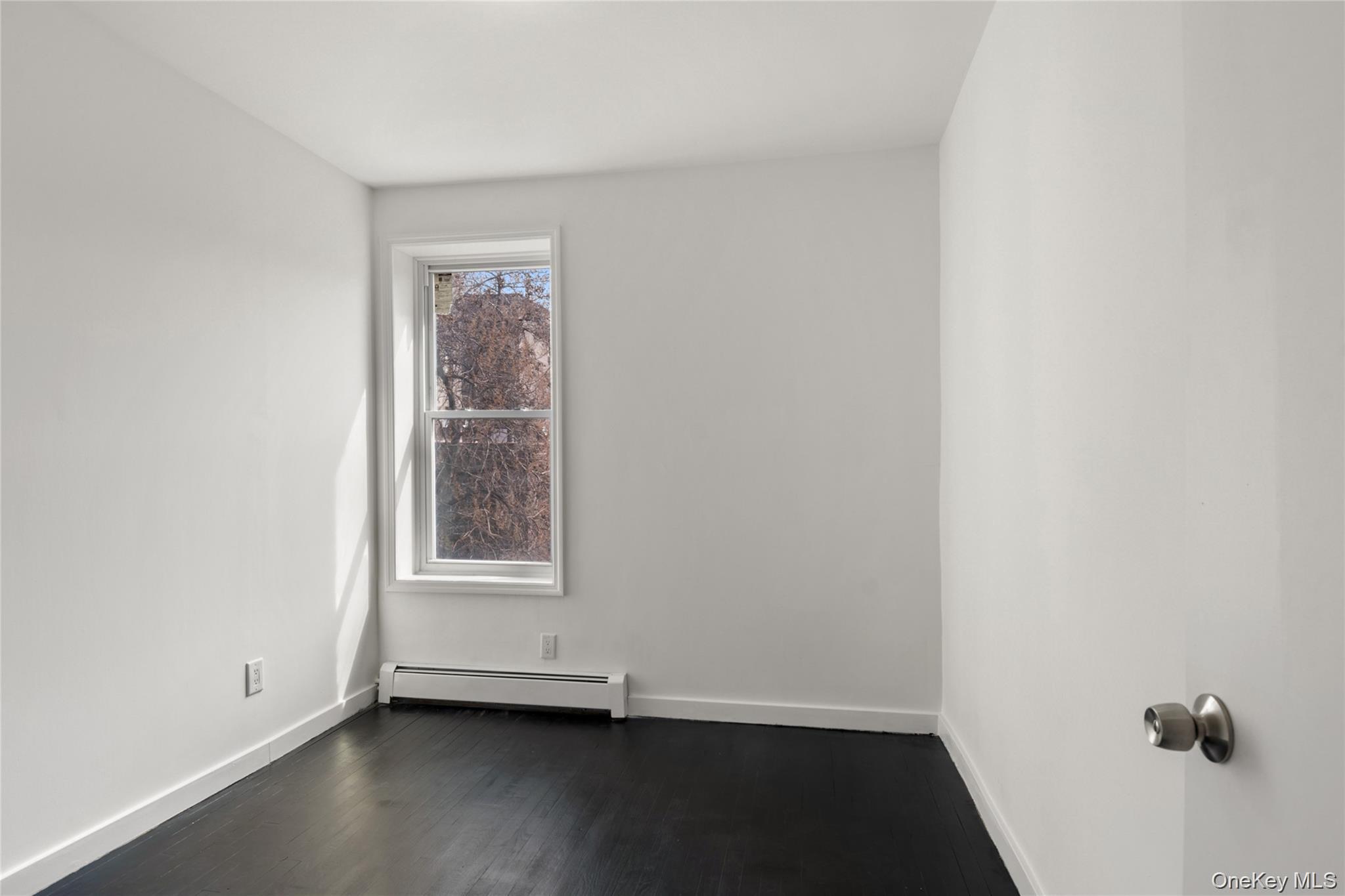 2308 Morris Avenue – For Sale photo 19