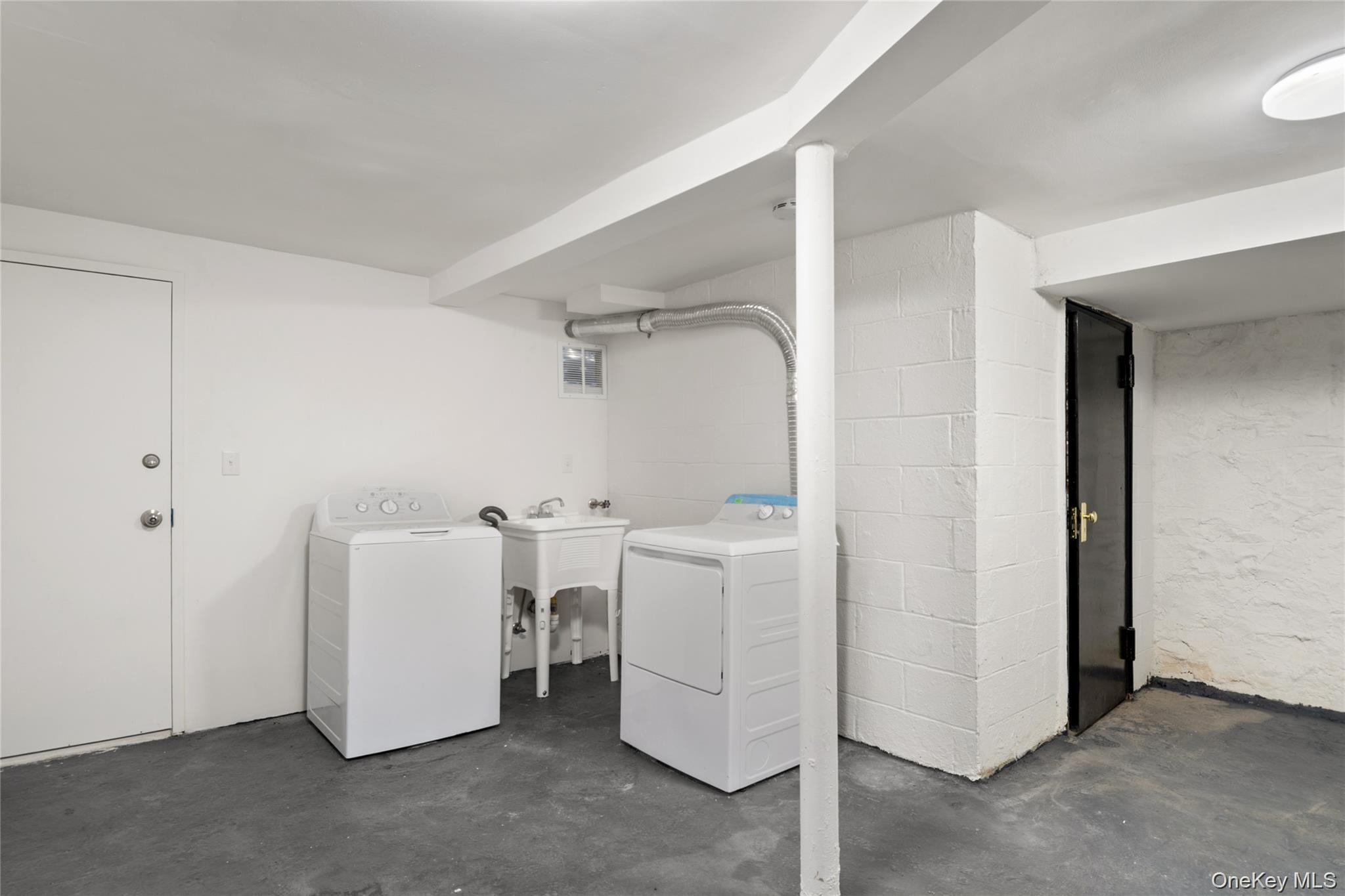 2308 Morris Avenue – For Sale photo 27