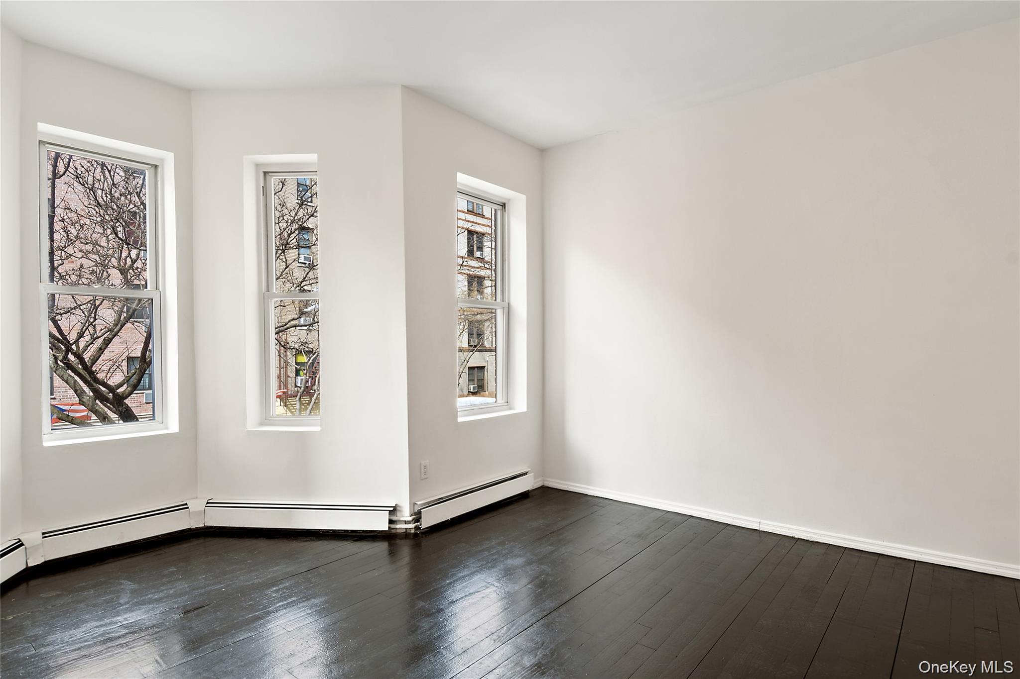 2308 Morris Avenue – For Sale photo 4