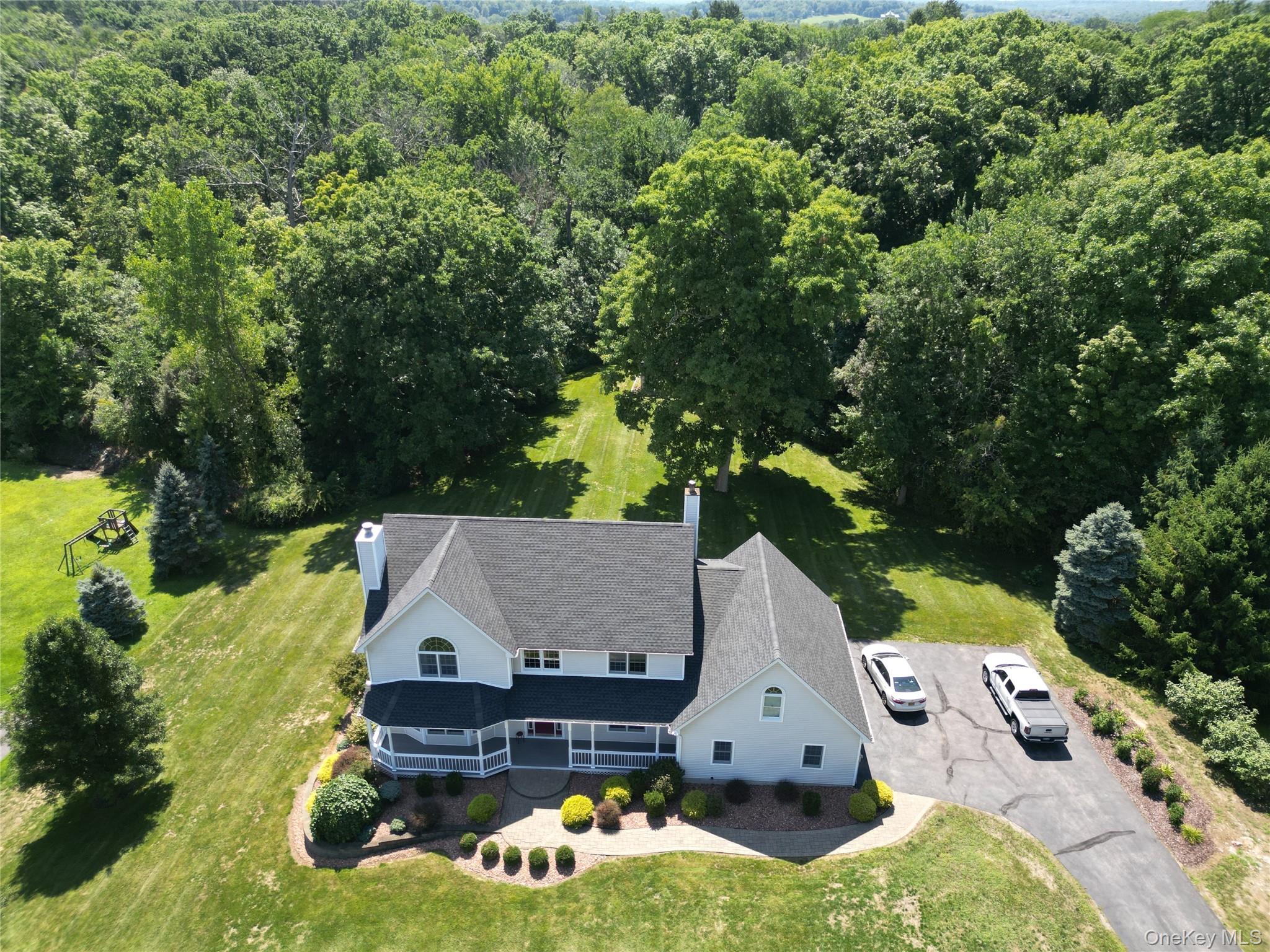 59 Hollyberry Drive – For Sale photo 2