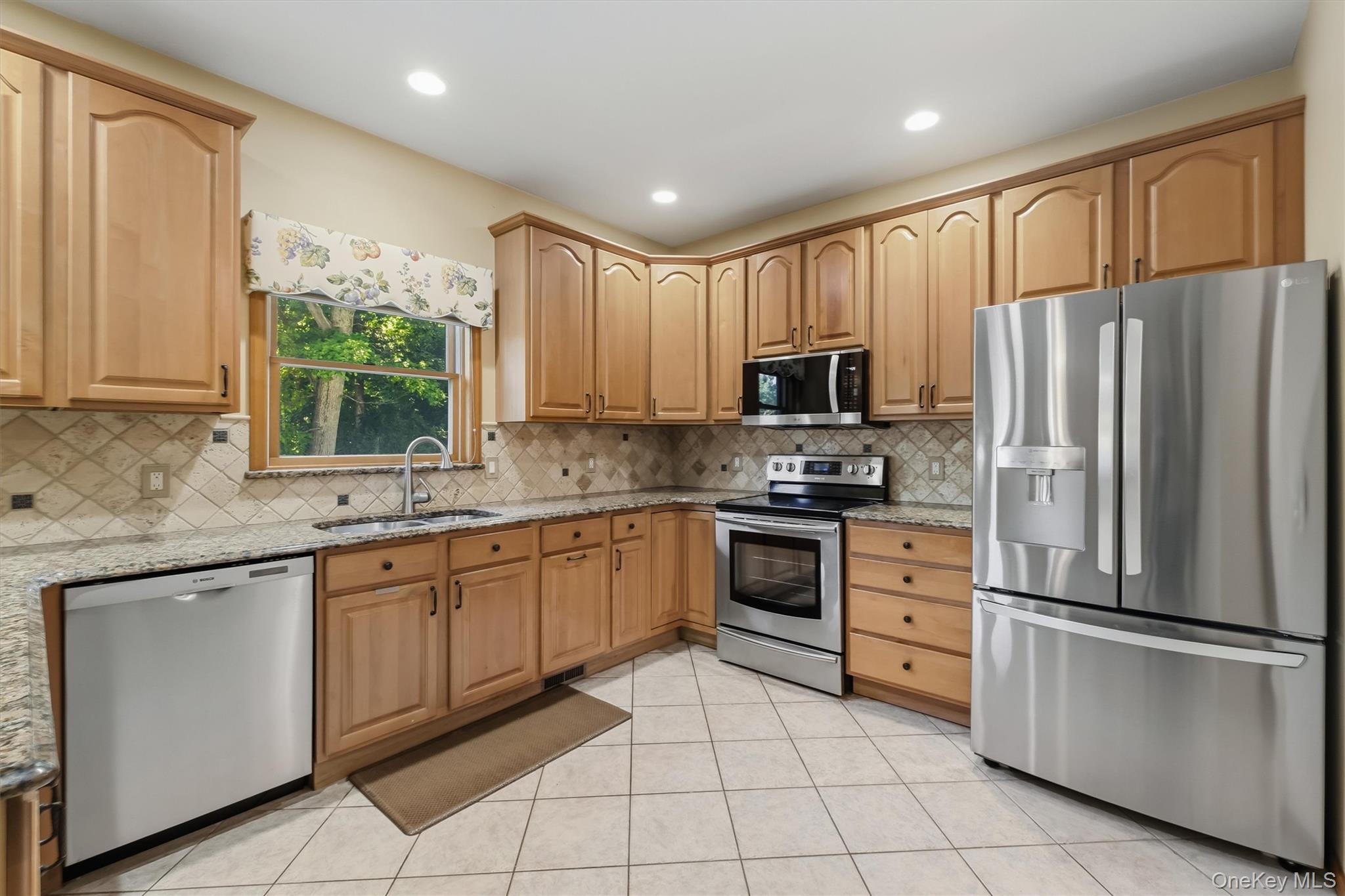 59 Hollyberry Drive – For Sale photo 28