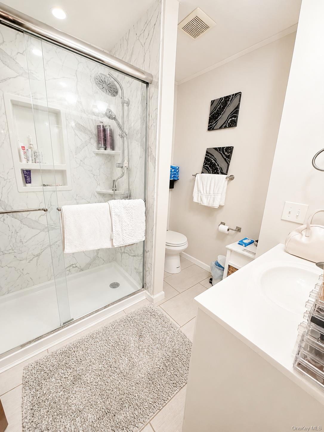 19 Helene Circle – For Sale photo 10