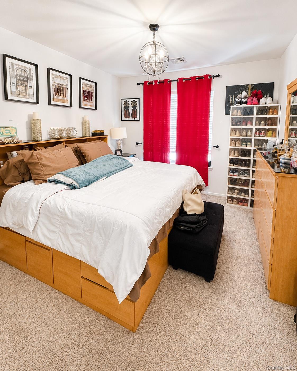 19 Helene Circle – For Sale photo 8