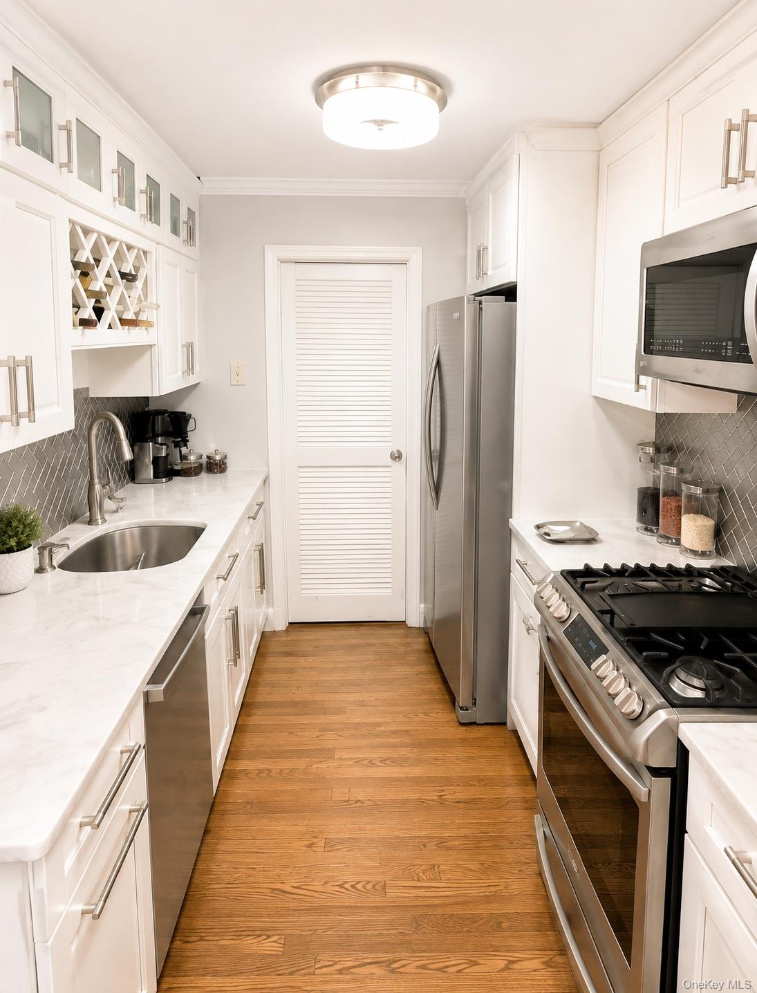 19 Helene Circle – For Sale photo 6