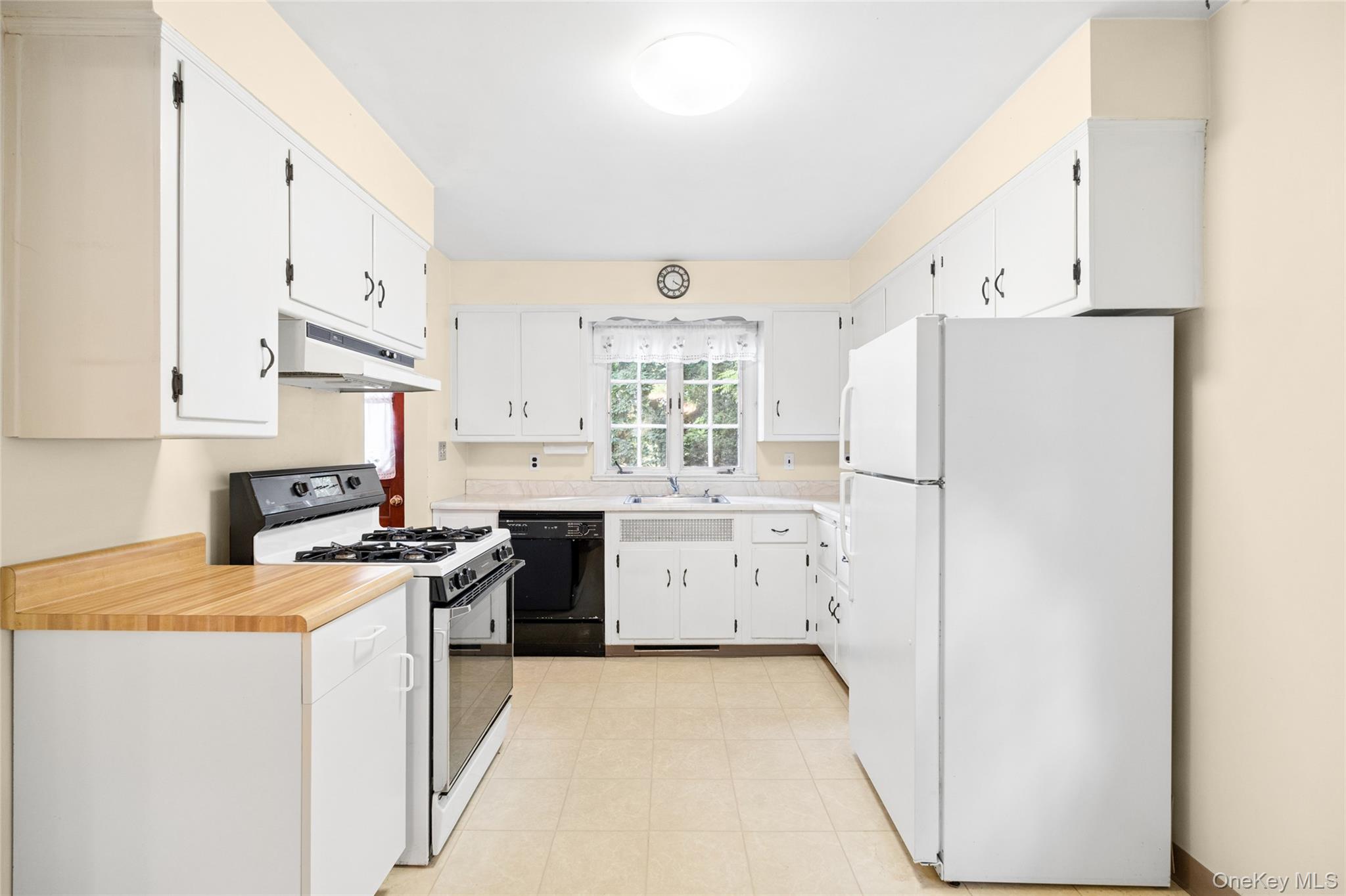 31 Briarwood Drive – For Sale photo 23