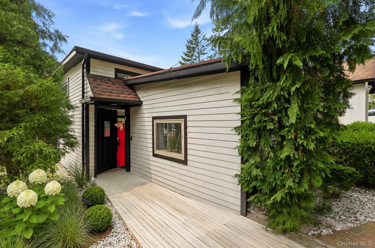 11 Vails Lake Shore Drive – For Sale photo 5