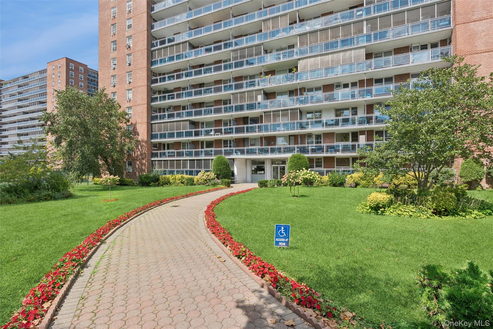 97-37 63rd, Unit 6F photo 2
