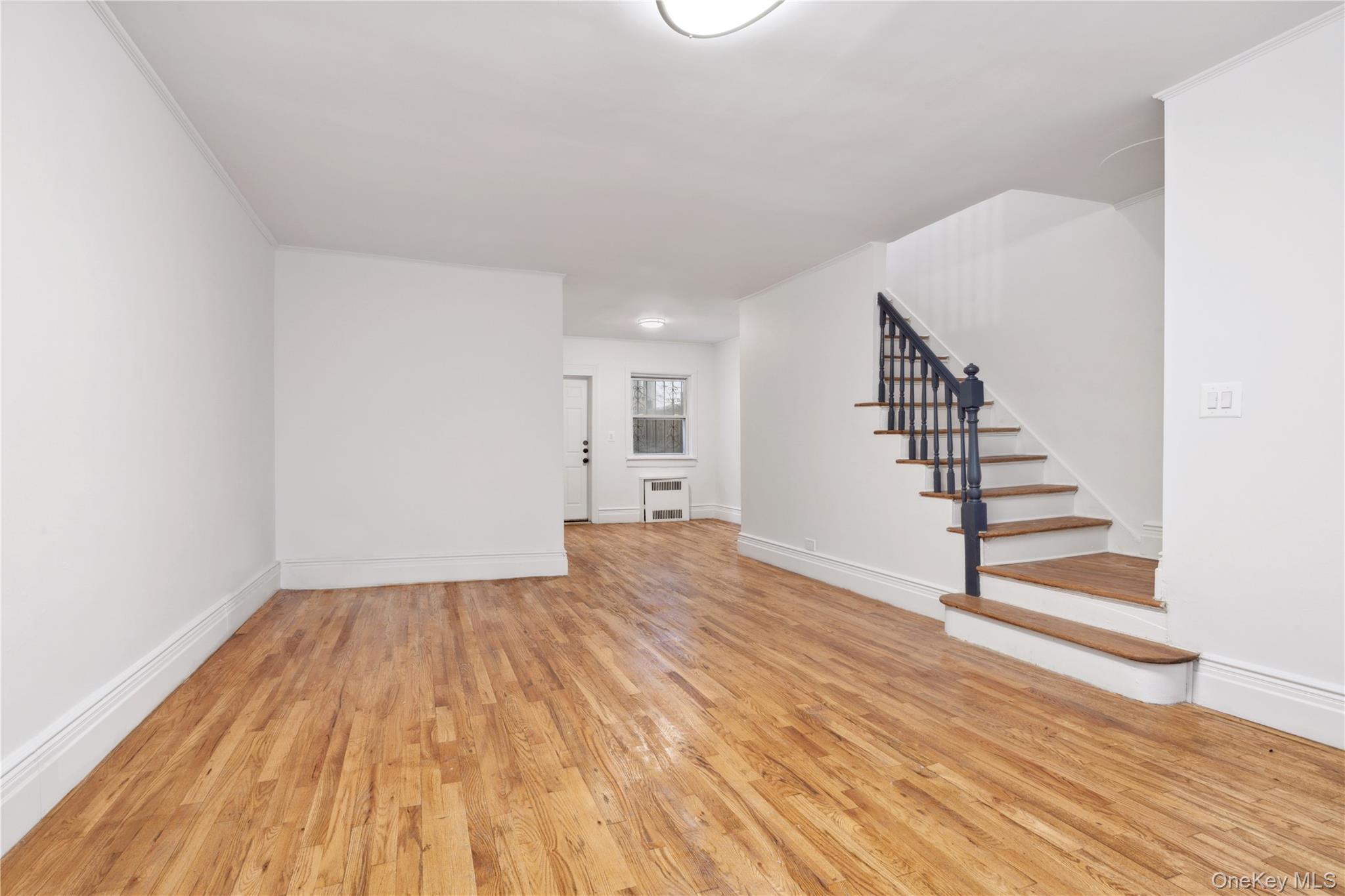 946 Gerard Avenue – For Sale photo 2