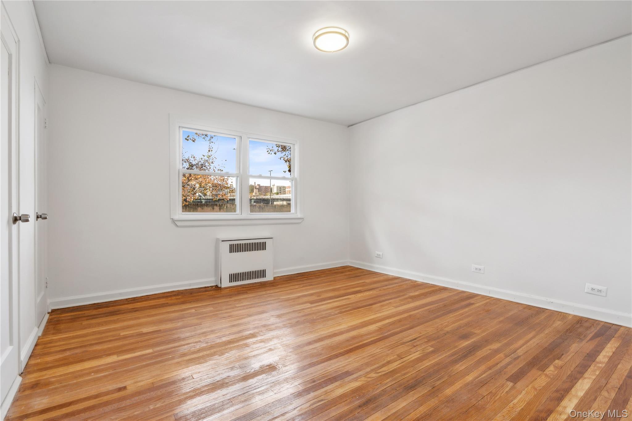 946 Gerard Avenue – For Sale photo 9