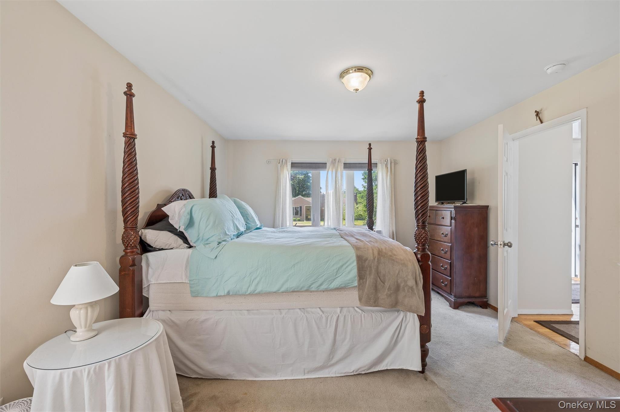 7 Jarvis Lane – For Sale photo 10