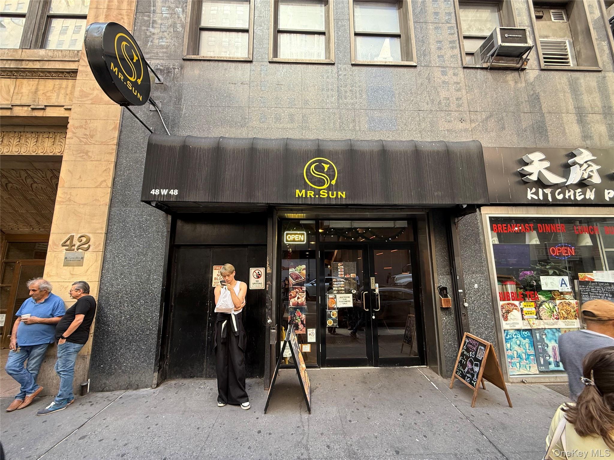 48 W 48th Street – For Sale