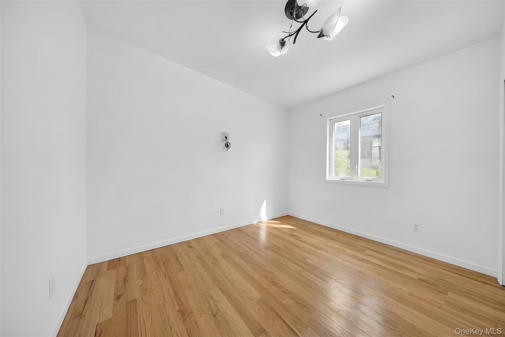 245-71 61st Avenue – For Sale photo 6