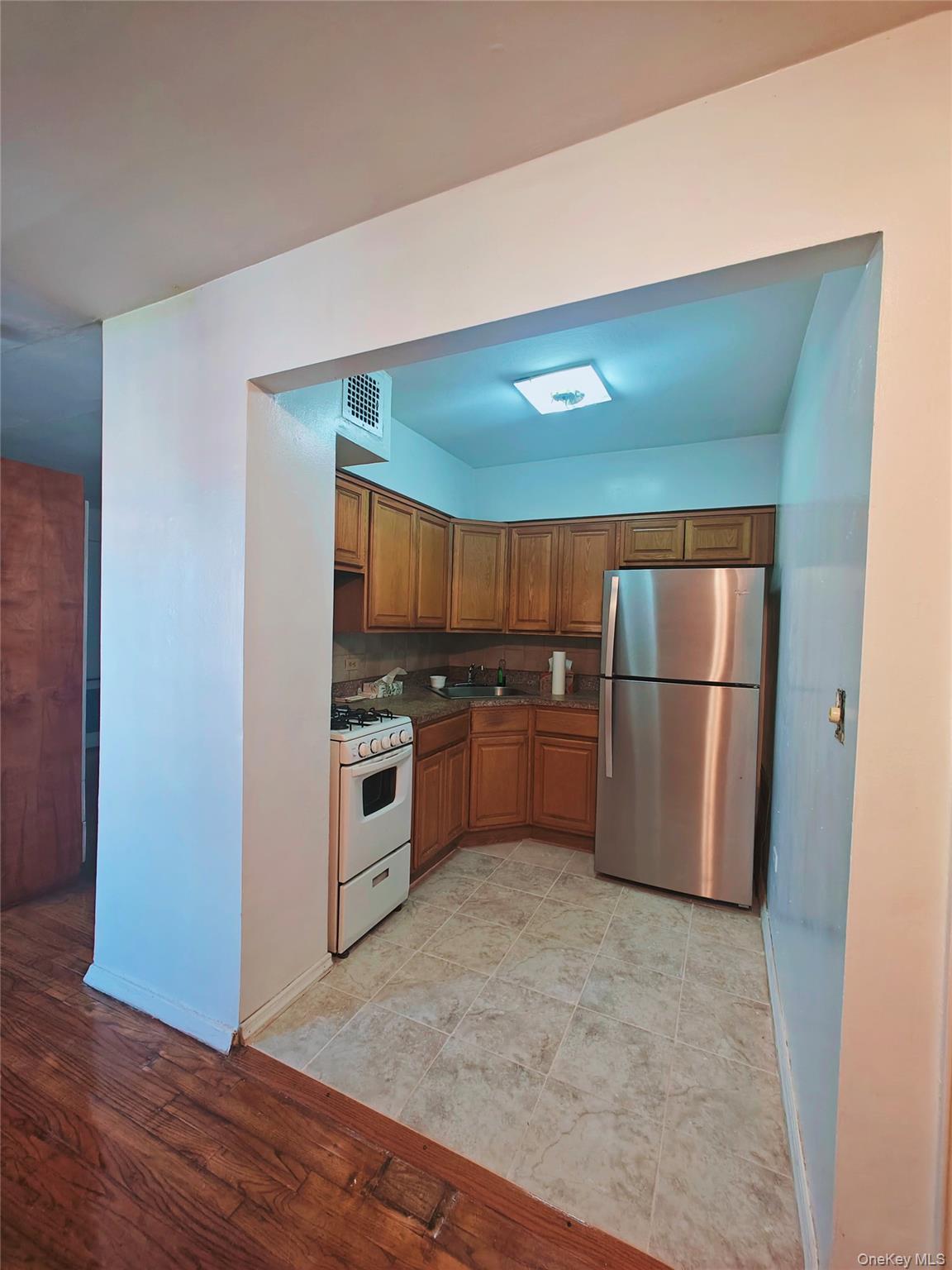41-31 51st Street, Unit 6M photo 6