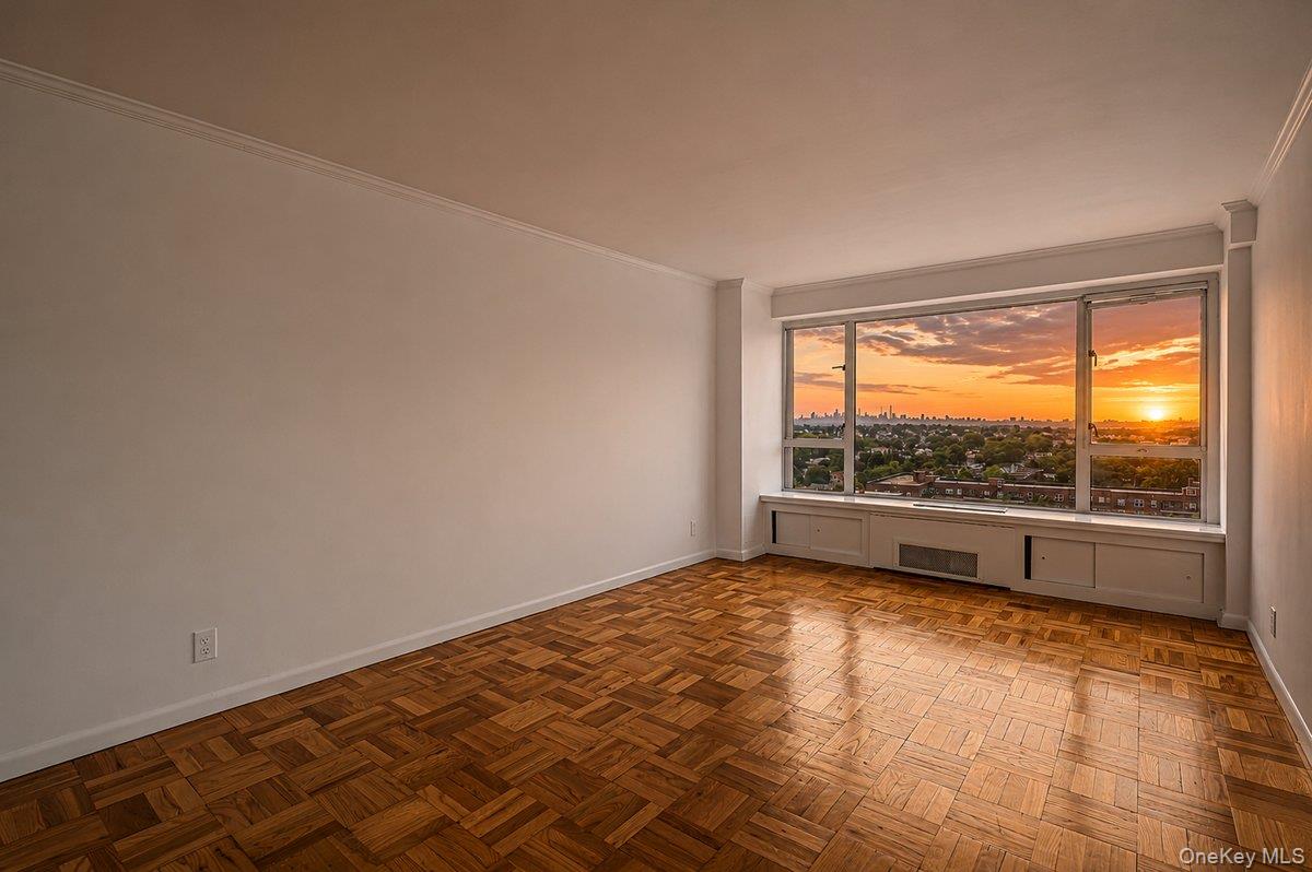 166-25 Powells Cove Boulevard, Unit 18C photo 31